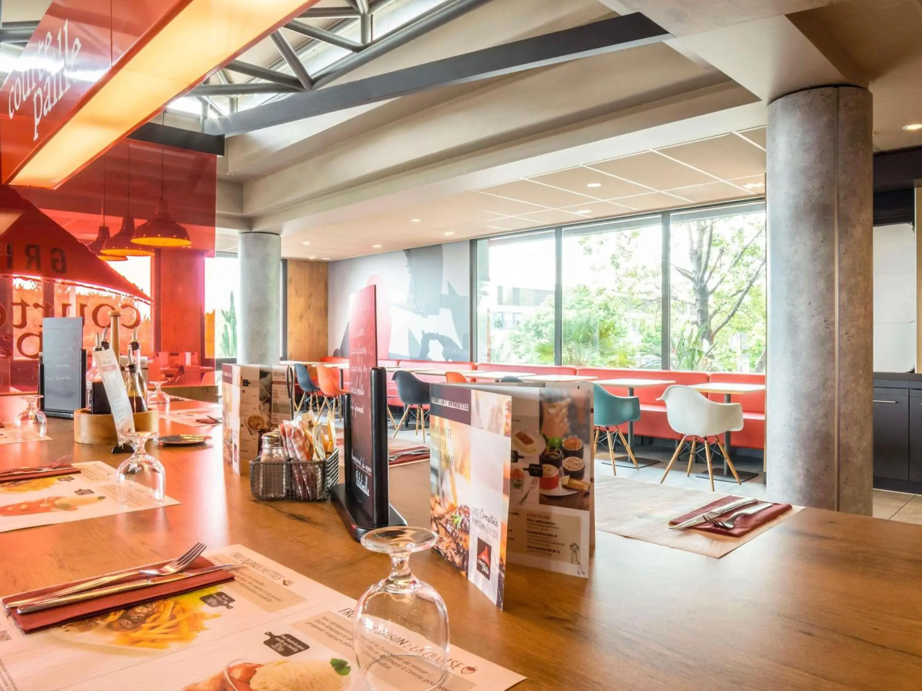 Restaurant/places to eat in ibis Toulon La Valette Restaurant/places to eat in ibis Toulon La Valette