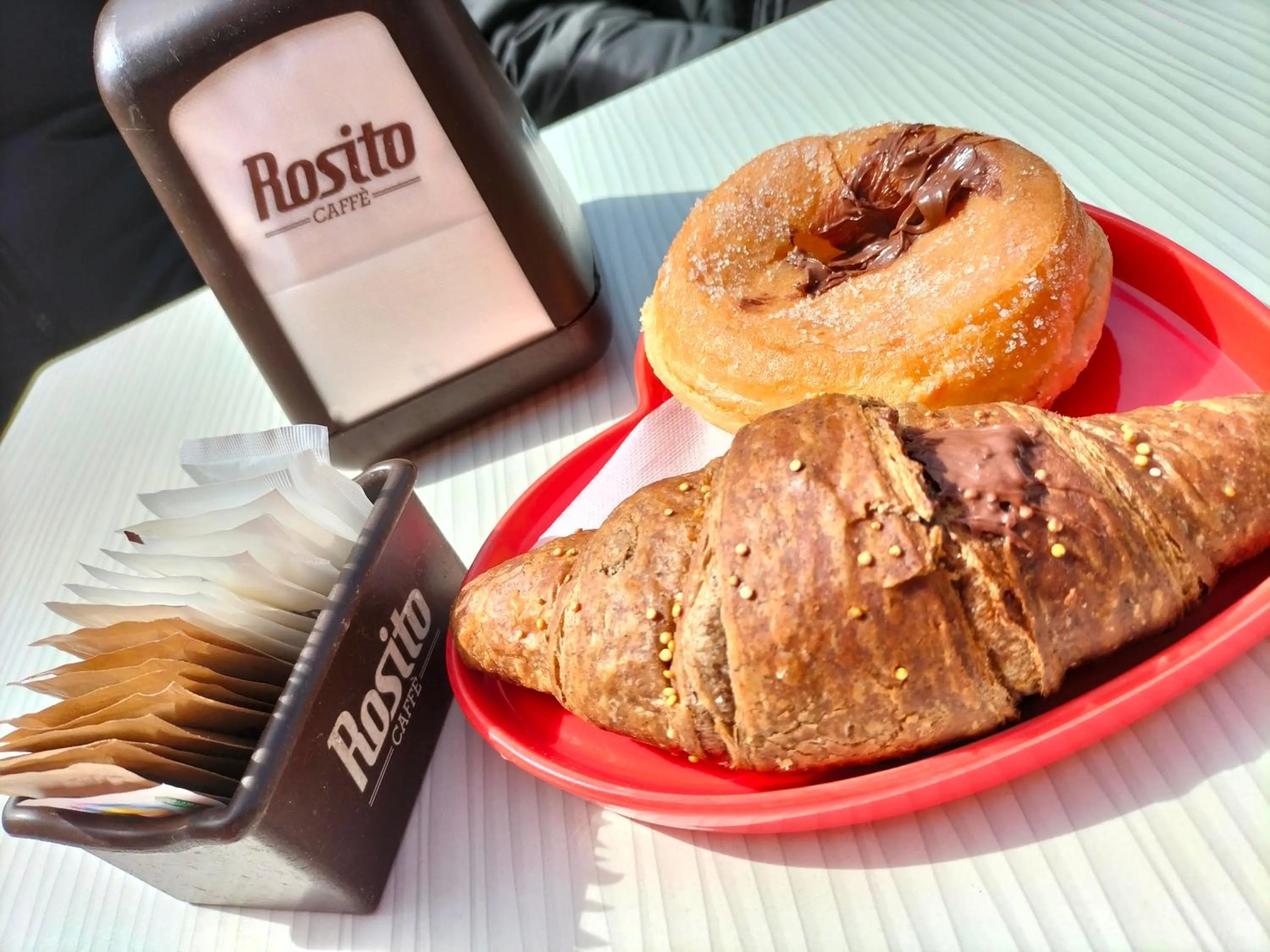 Italian breakfast in La Luna e il Sole