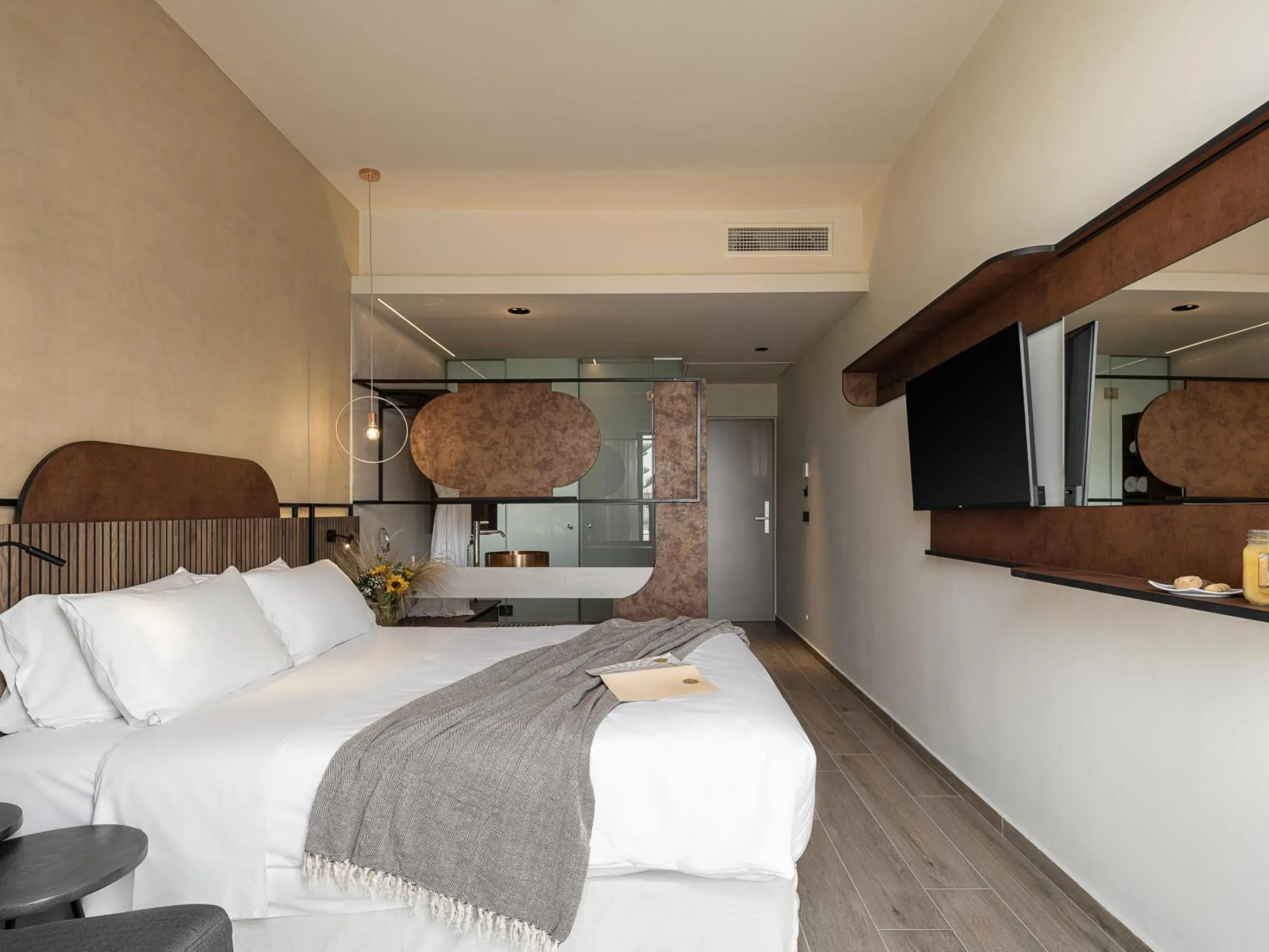 Bedroom, Bed in Geraniotis Hotel and Resort Bedroom, Bed in Geraniotis Hotel and Resort