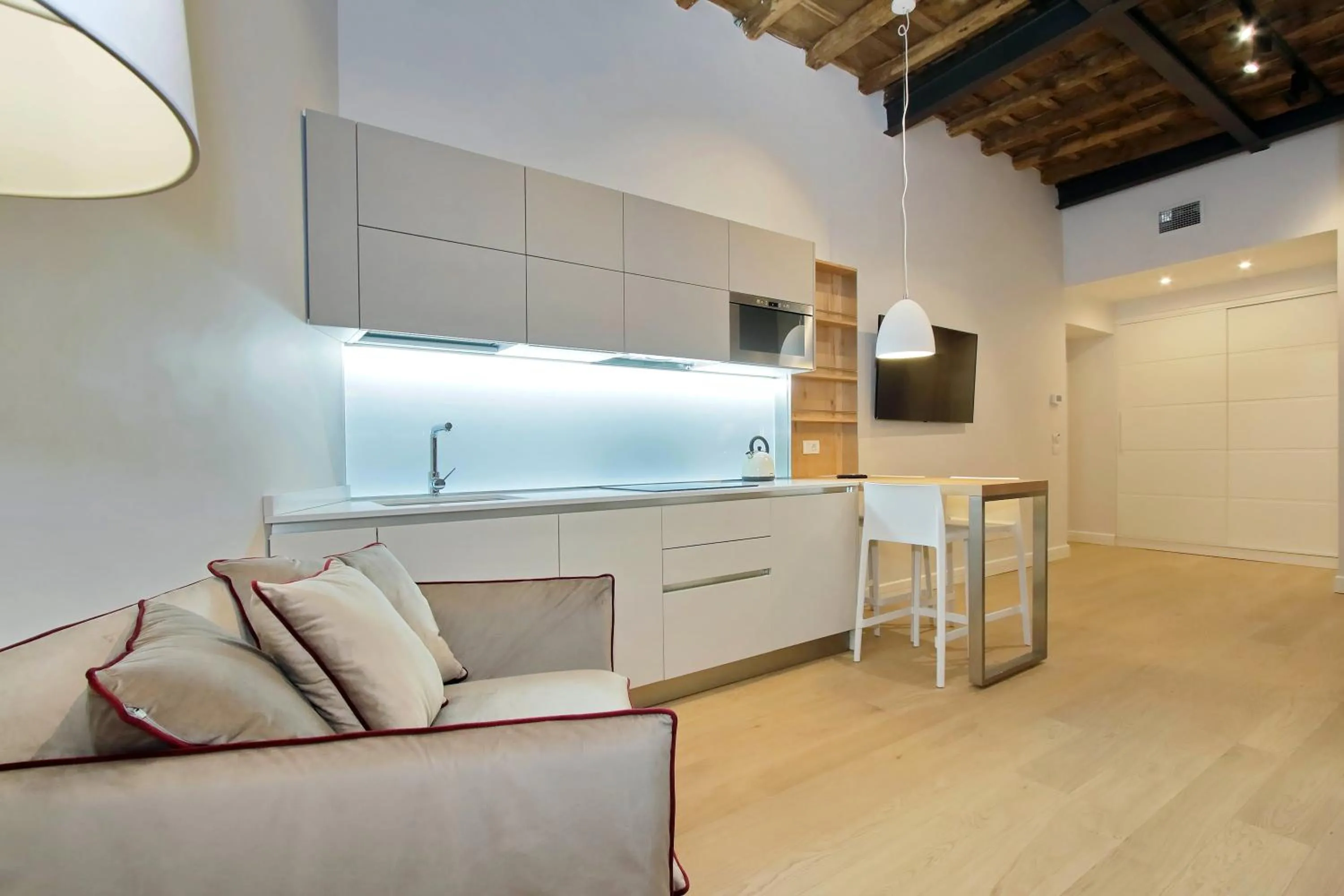 Photo of the whole room in Monti Panisperna suites