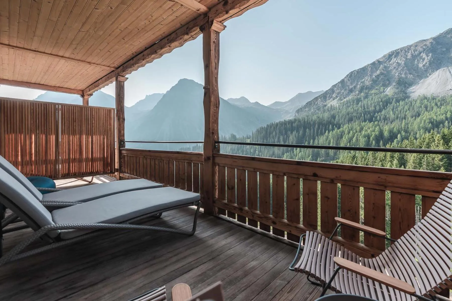 Balcony/Terrace in Hotel Alpensonne - Panoramazimmer & Restaurant