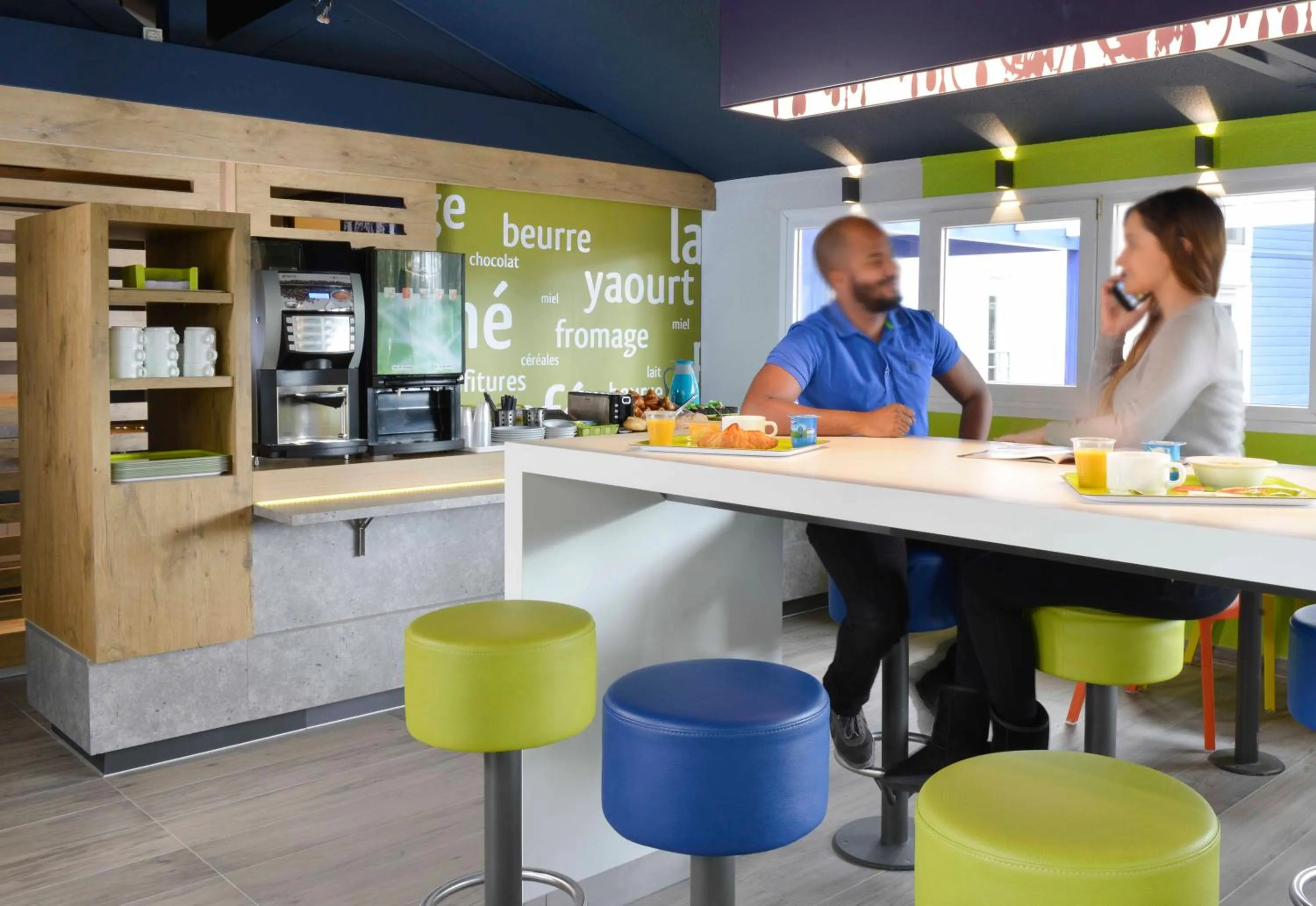 Restaurant/places to eat in Ibis Budget Béziers Est La Giniesse