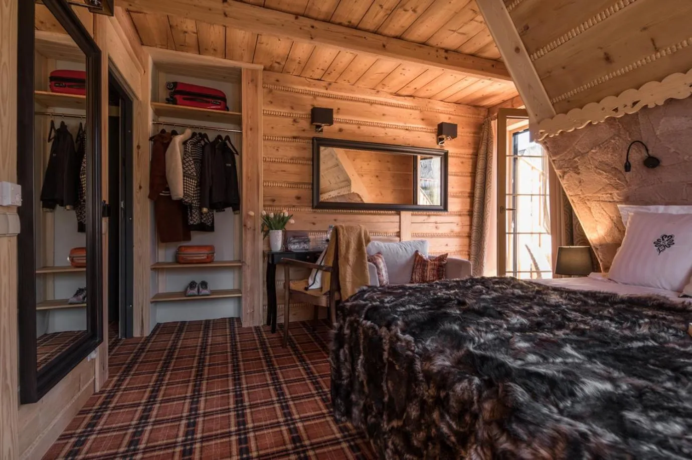 Bedroom, Bed in Stella doro