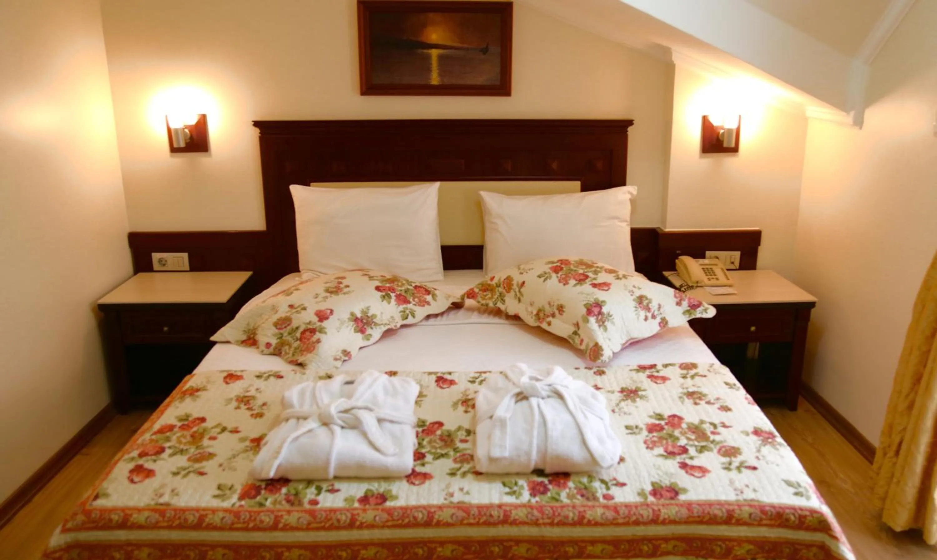 Bed in Kumburgaz Blue World Hotel