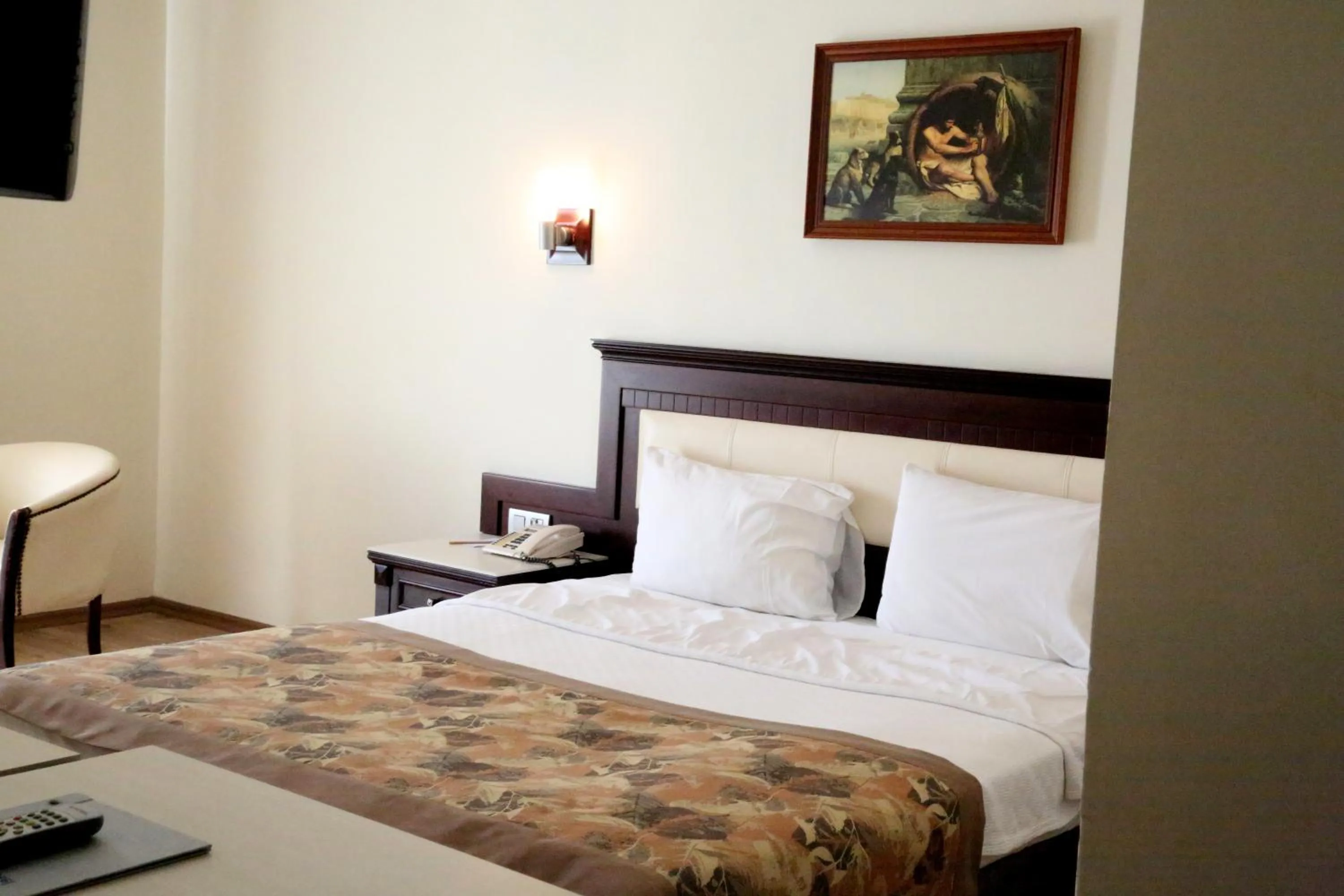 Bed in Kumburgaz Blue World Hotel