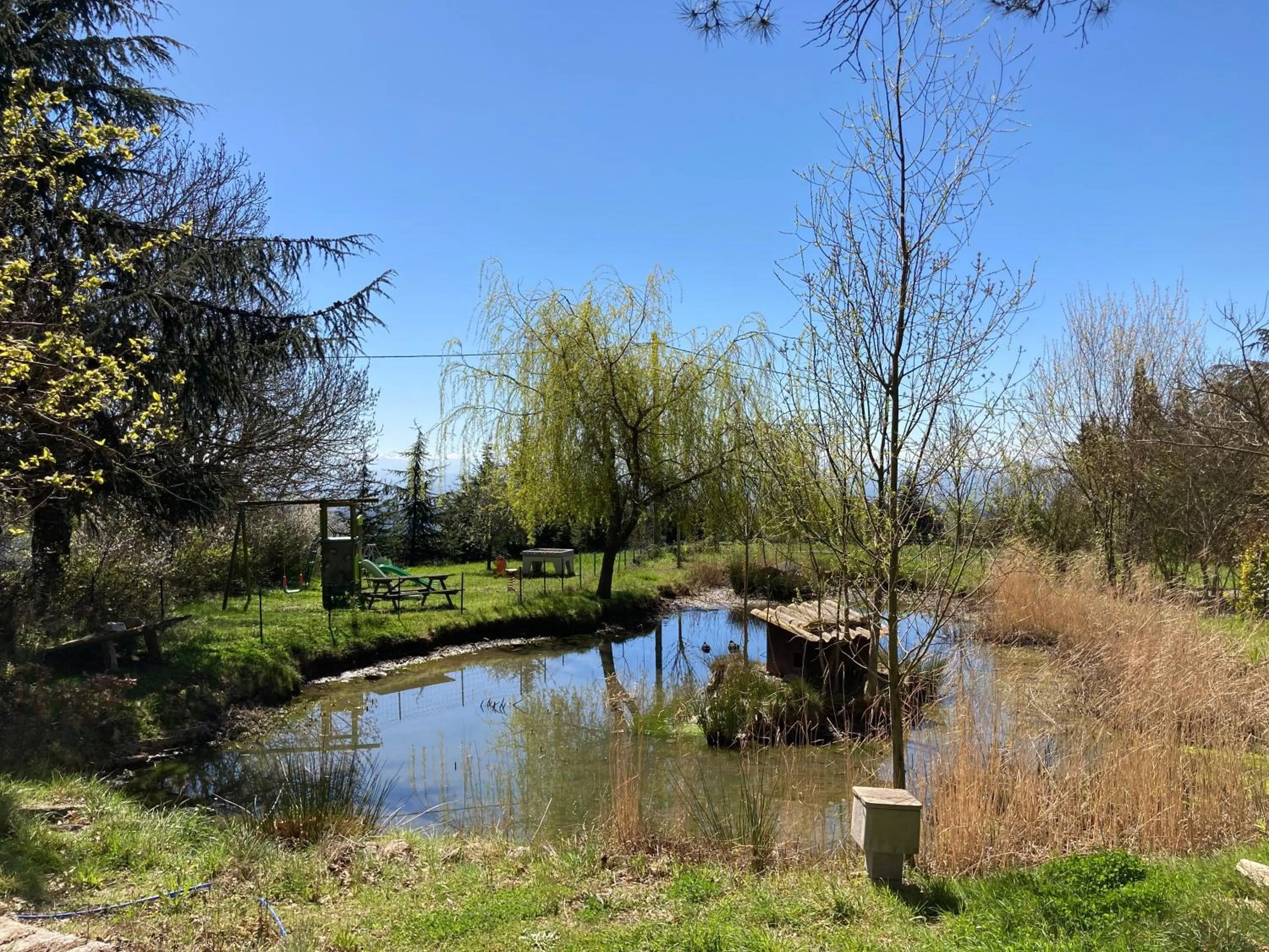 Children play ground in Domaine de Campras B&B