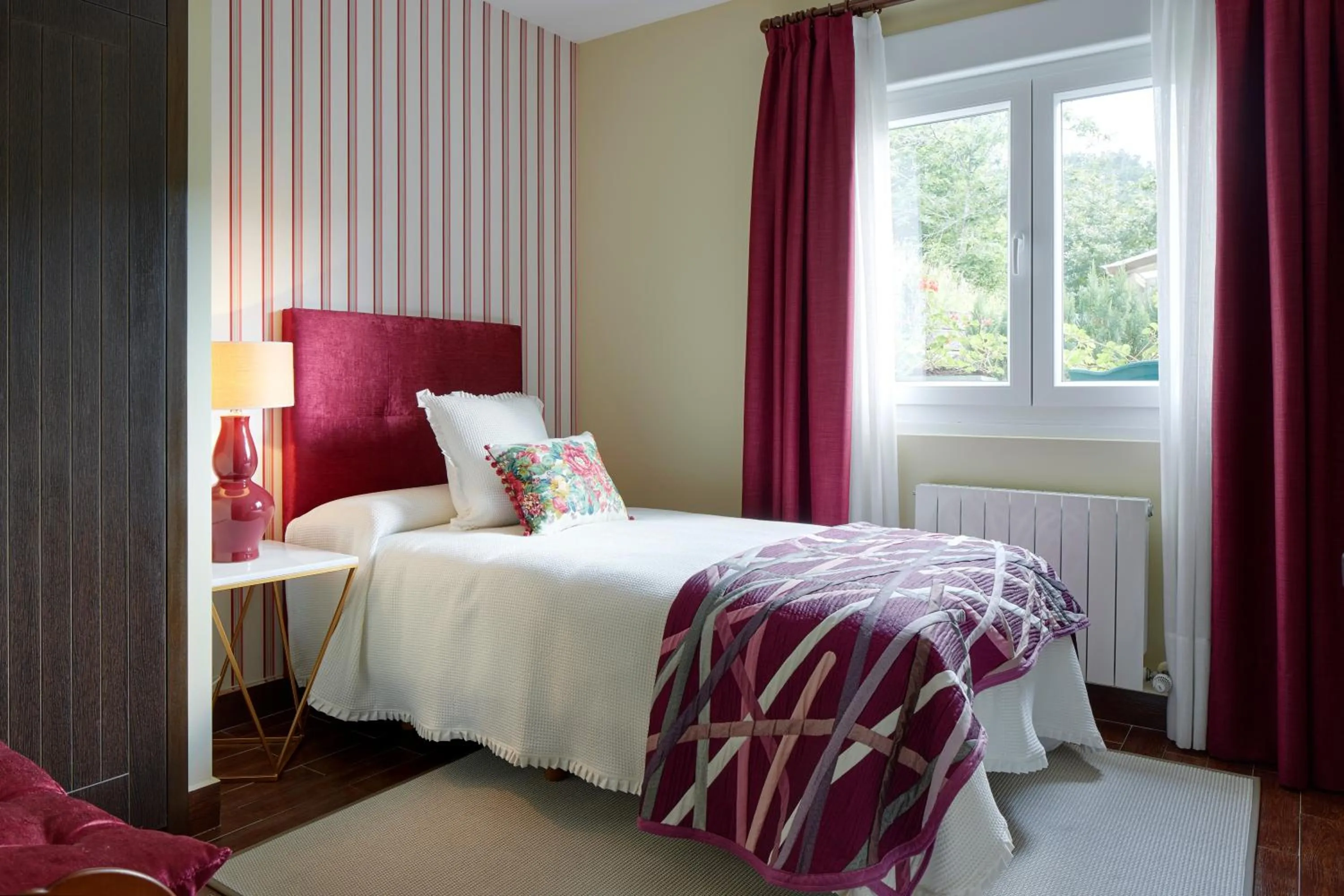 Bedroom, Bed in Hotel Txoriene - Arrieta - HBI01298