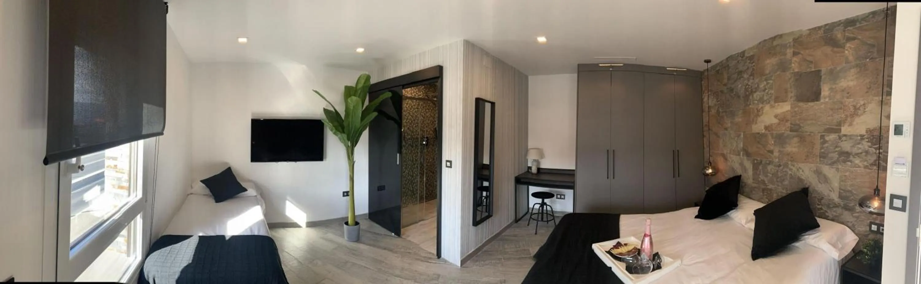 Photo of the whole room in Hotel Riojano