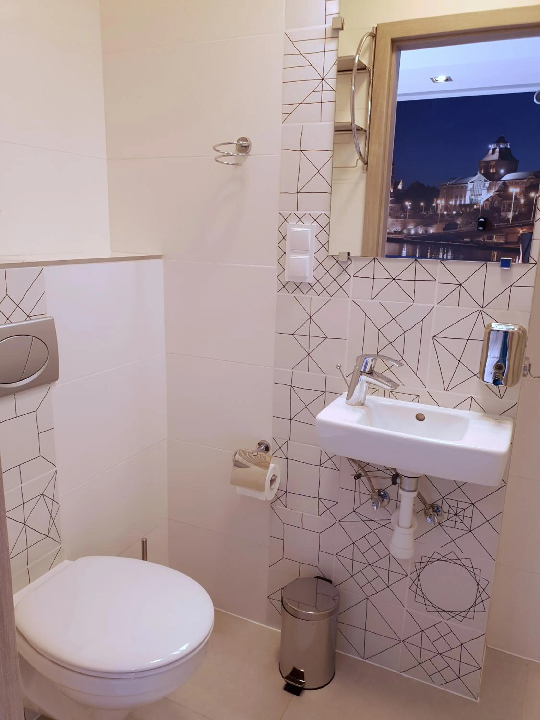 Toilet in Hostel Annamarie