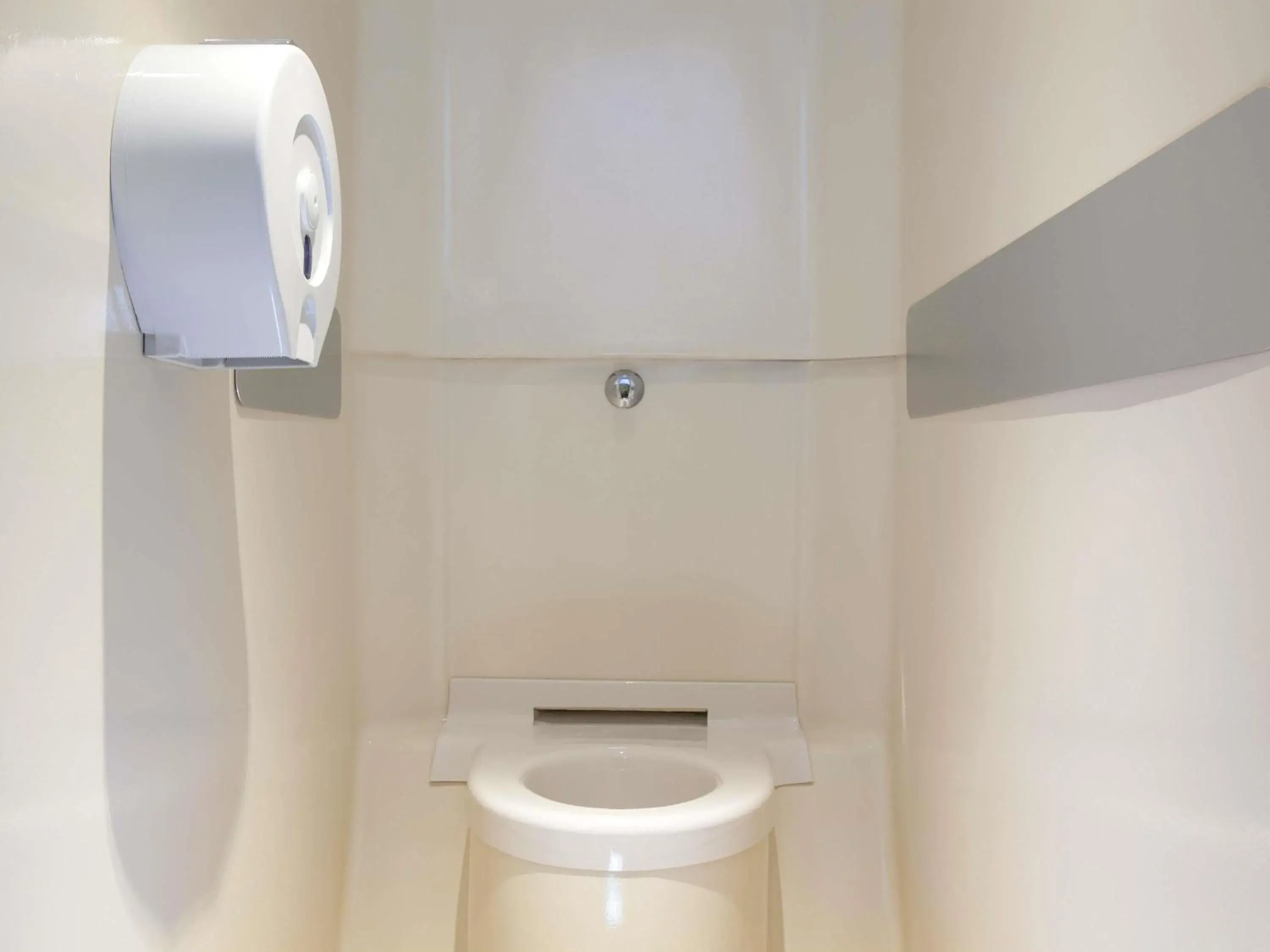 Bedroom in HotelF1 Marseille Provence Bedroom in HotelF1 Marseille Provence