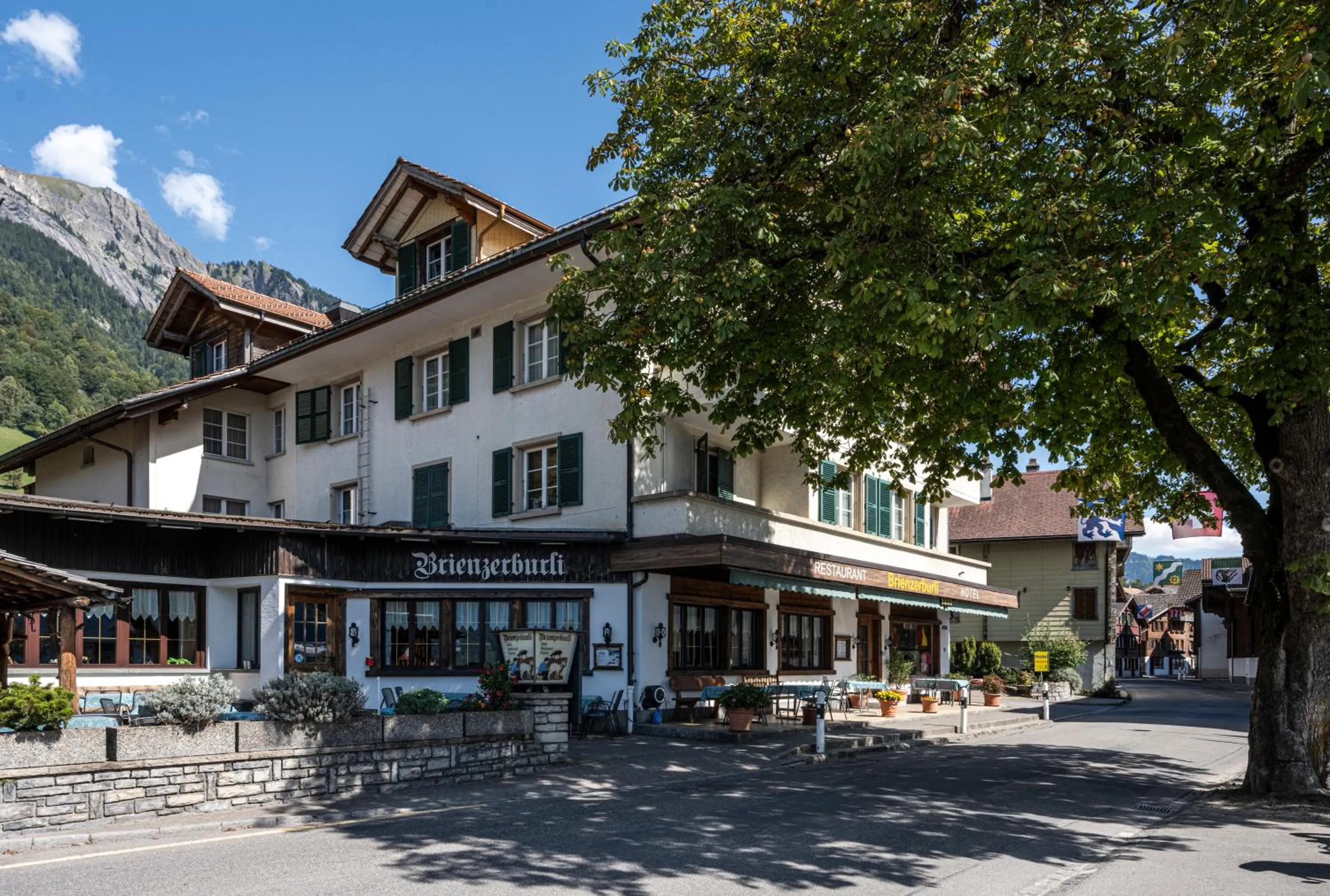 Property building in Hotel Brienzerburli
