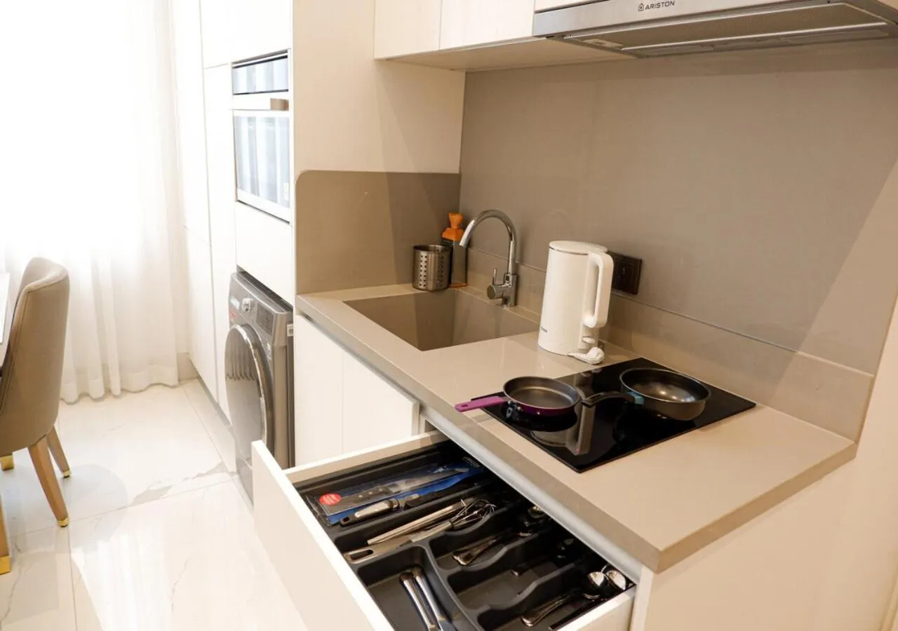 Coffee/tea facilities in The Grand Mansion Menteng by The Crest Collection