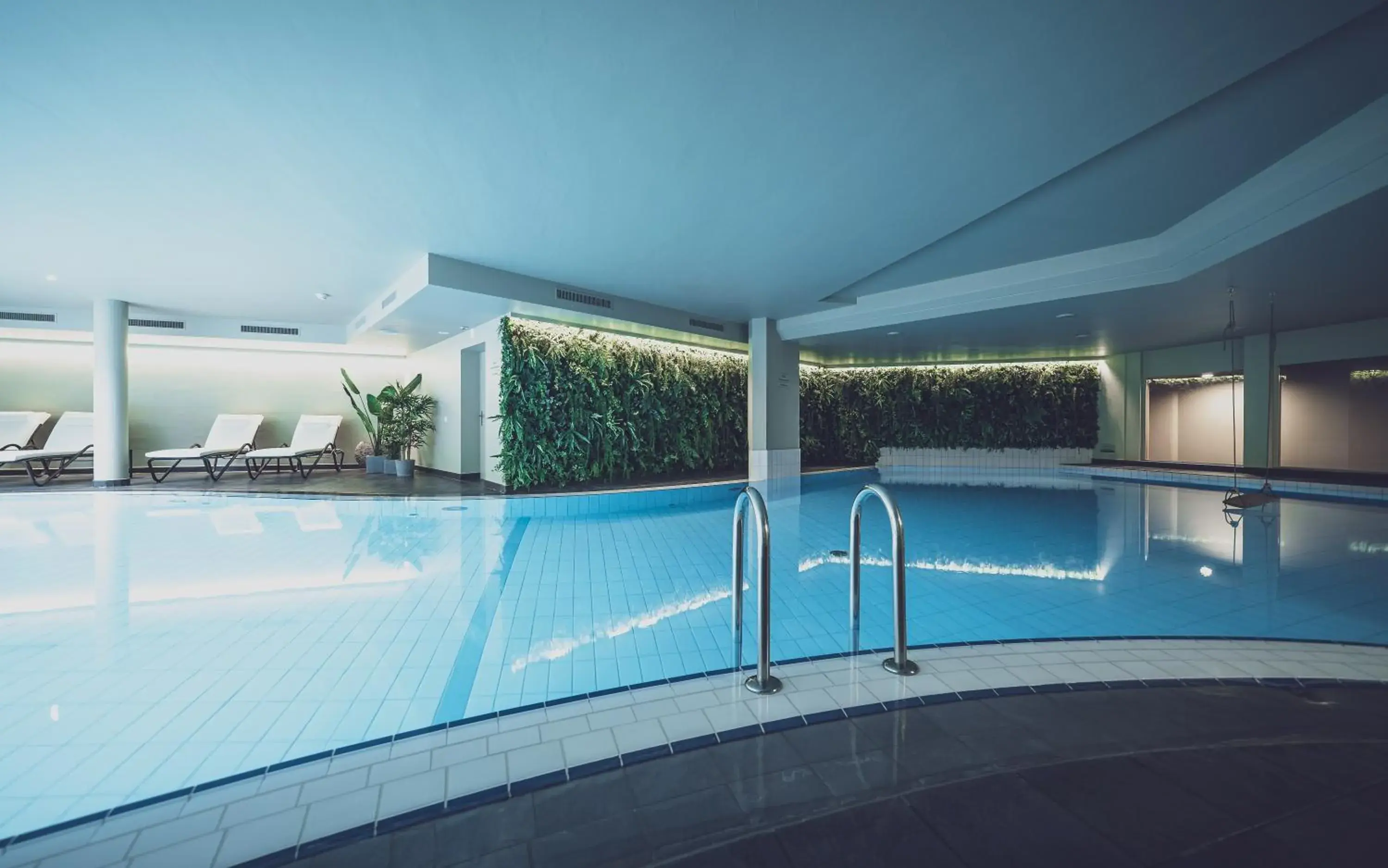 Spa and wellness centre/facilities in Hotel Waldhuus Spa and wellness centre/facilities in Hotel Waldhuus