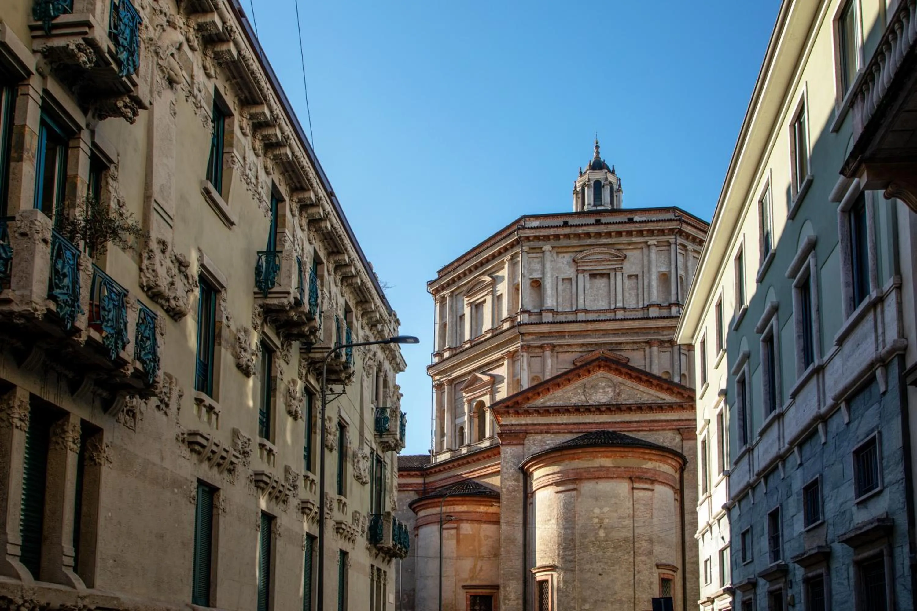 Nearby landmark in Daplace - Corso Monforte Suites