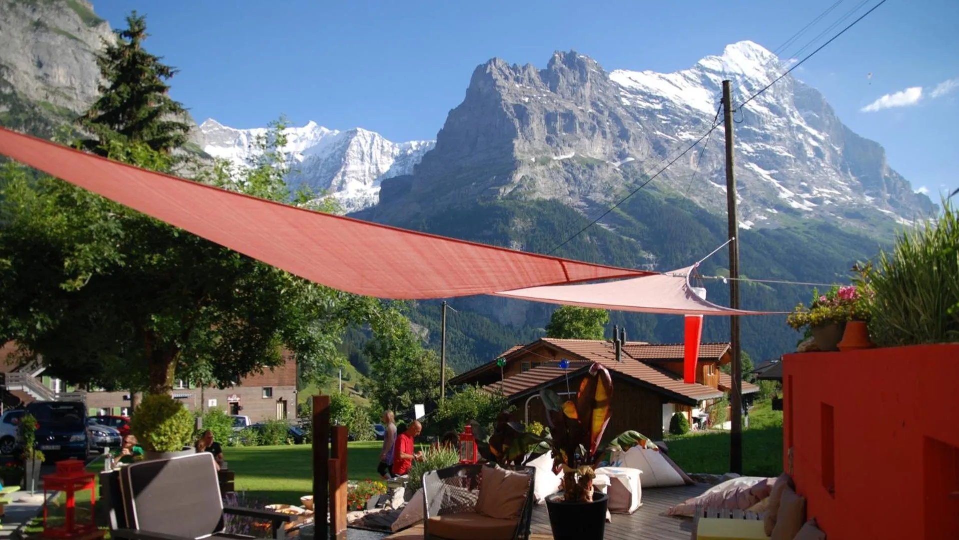 Garden in Hotel Lauberhorn - Home for Outdoor Activities