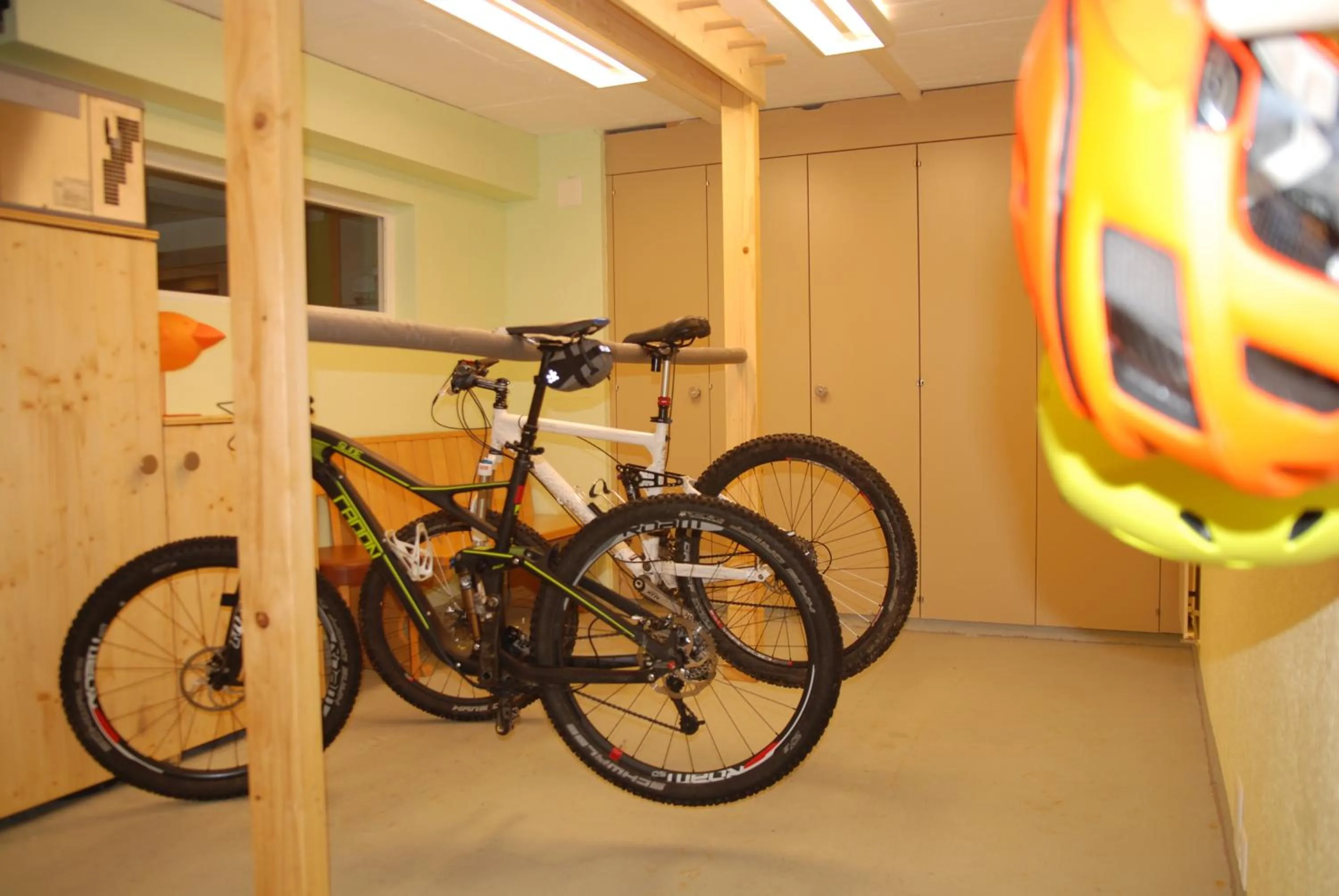 Cycling in Hotel Lauberhorn - Home for Outdoor Activities