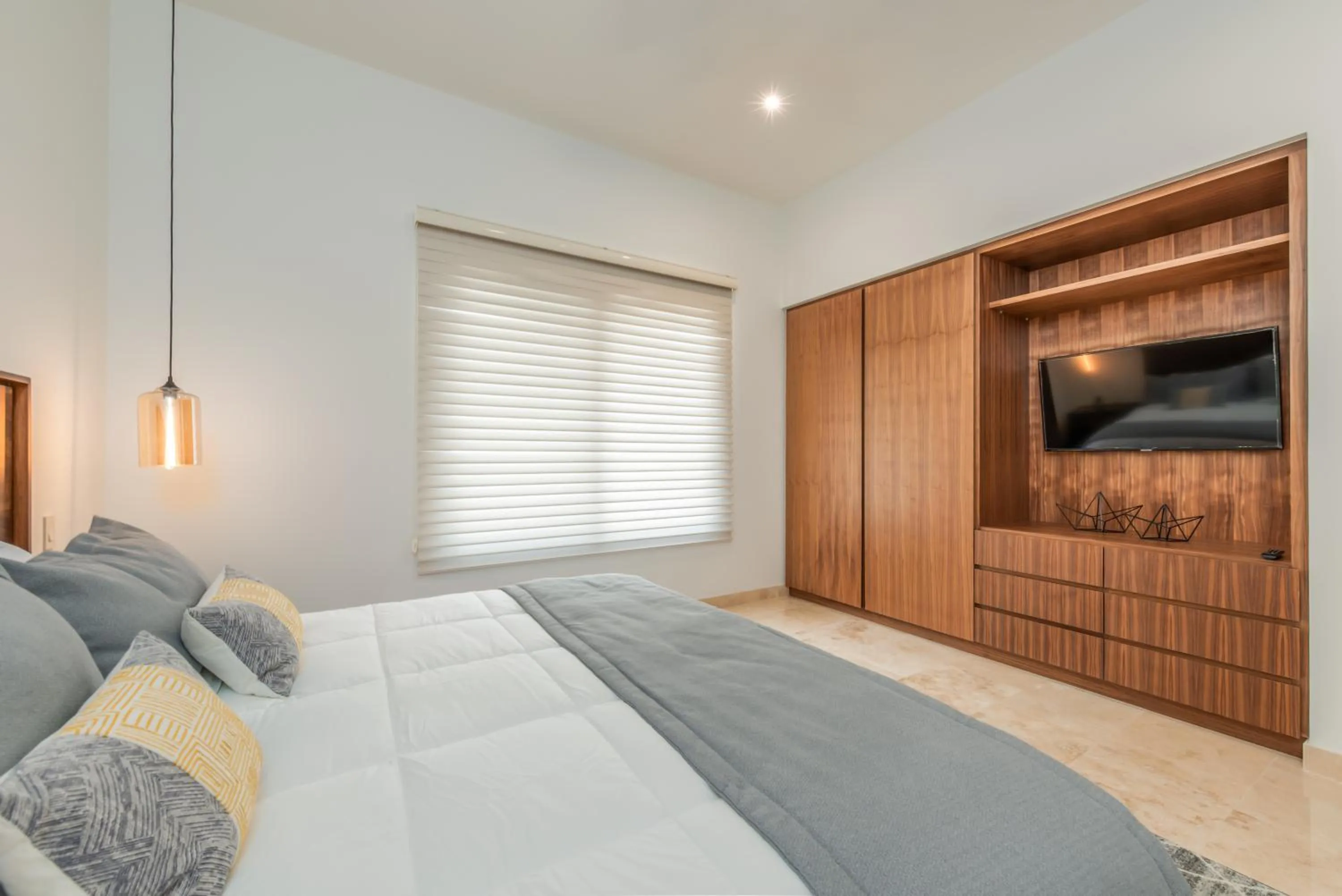 Bed in Bohari Palmilla