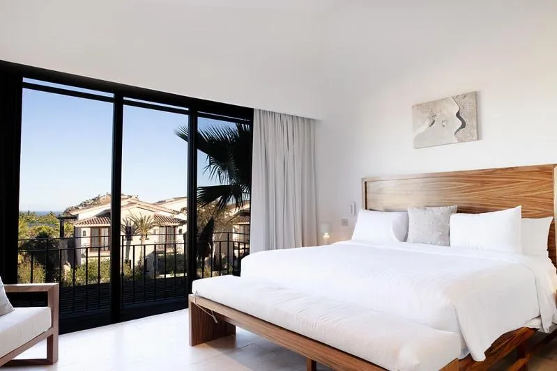 Bed in Bohari Palmilla