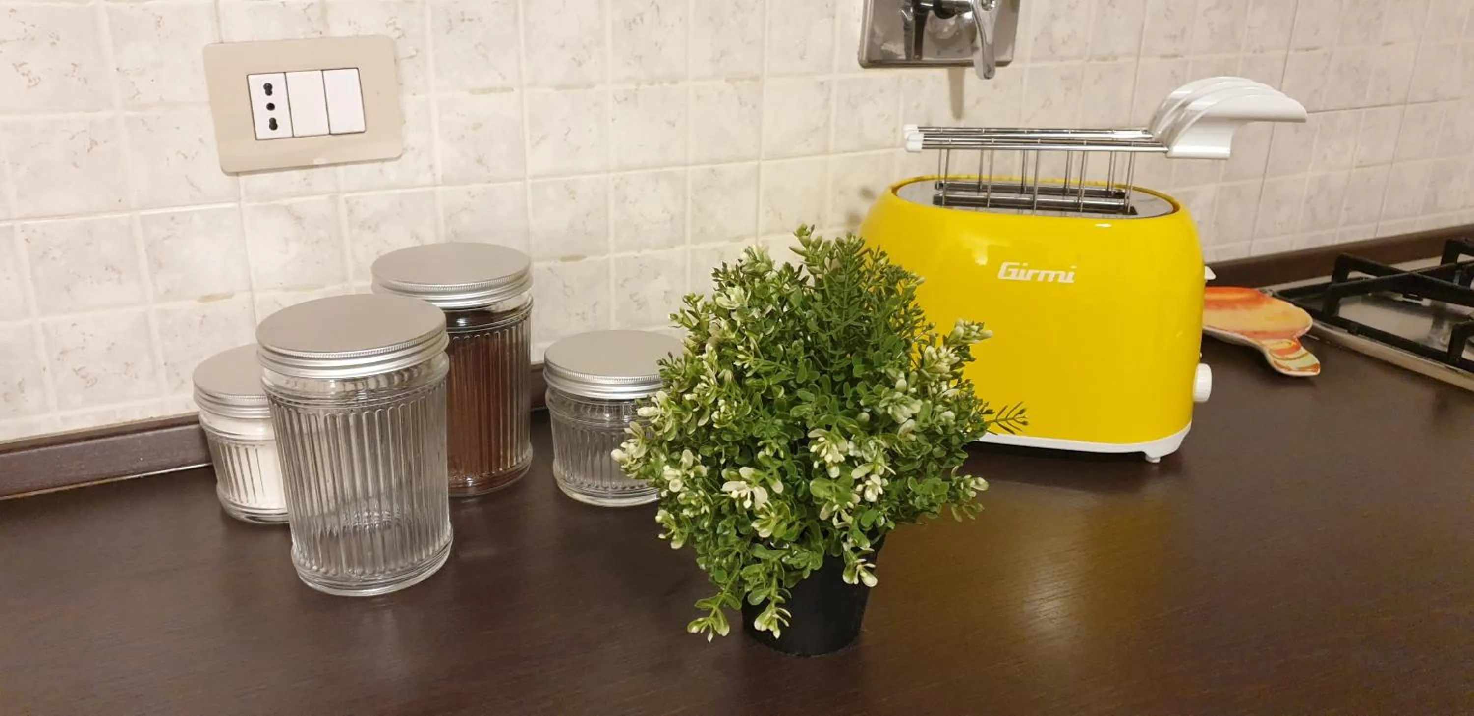Coffee/tea facilities in Saint Peter Vatican City Large Apartment Barbara casa vacanza