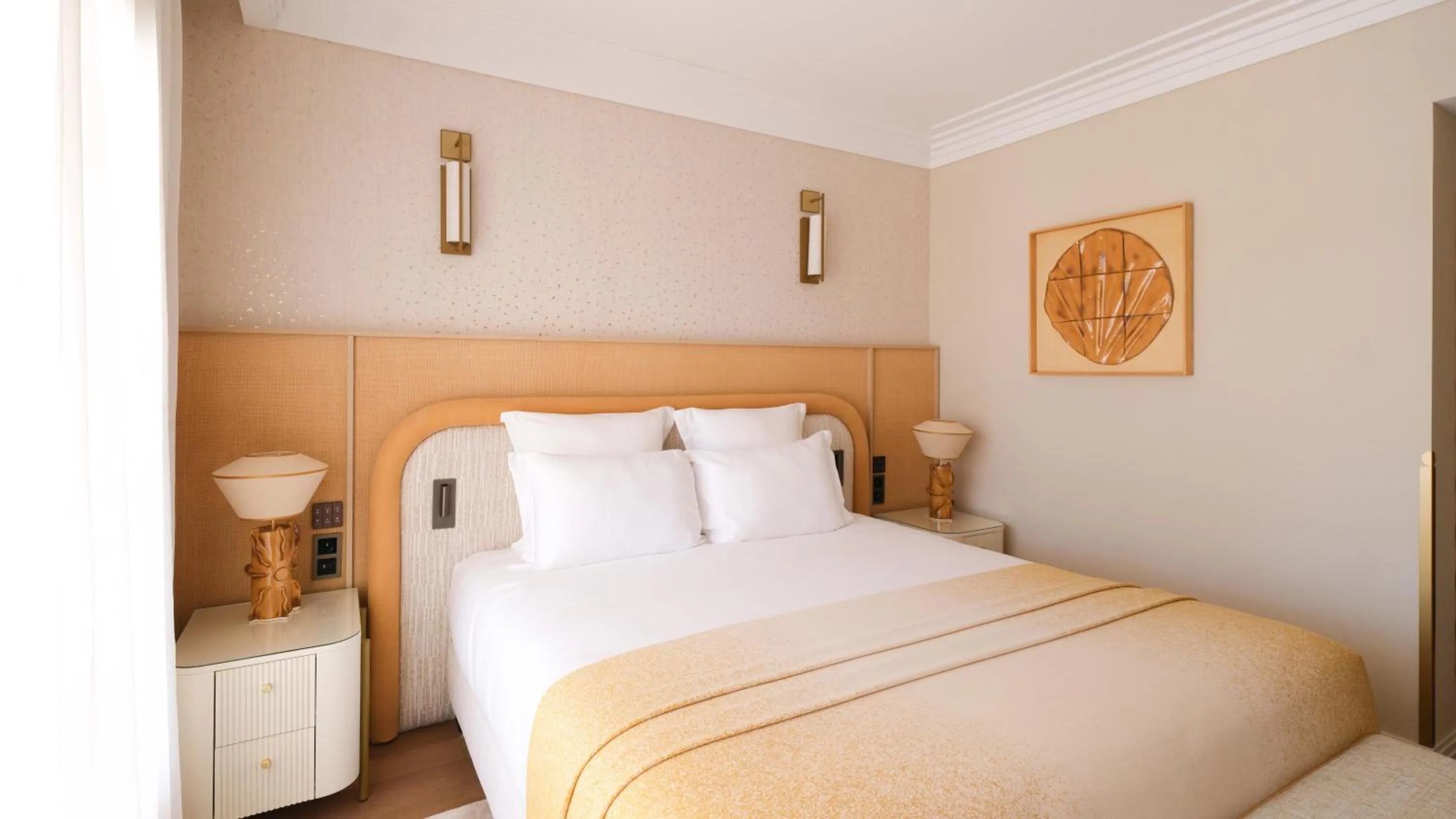 Photo of the whole room, Bed in Villa Miraé by Inwood Hotels - Cap d'Antibes