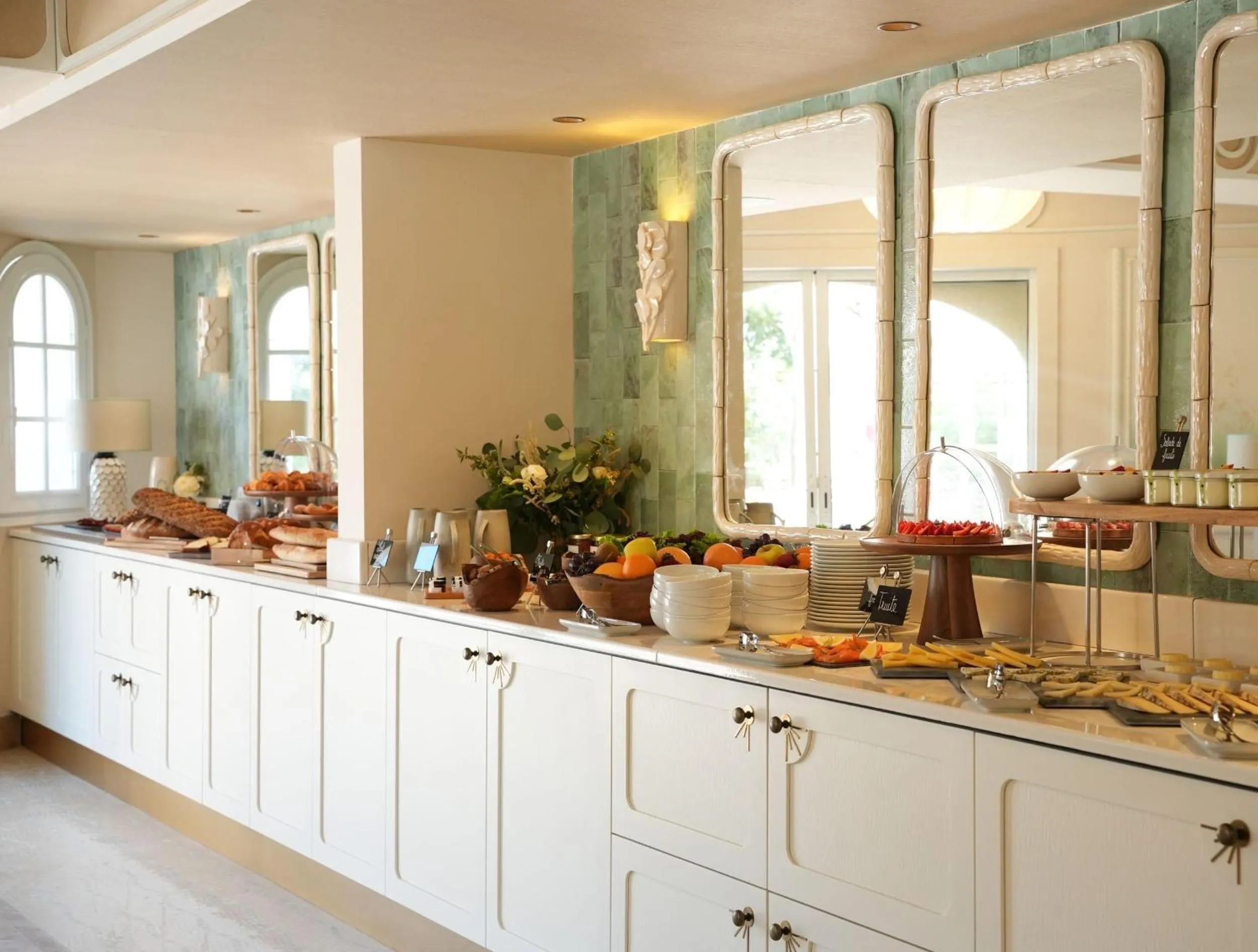 Restaurant/places to eat in Villa Miraé by Inwood Hotels - Cap d'Antibes