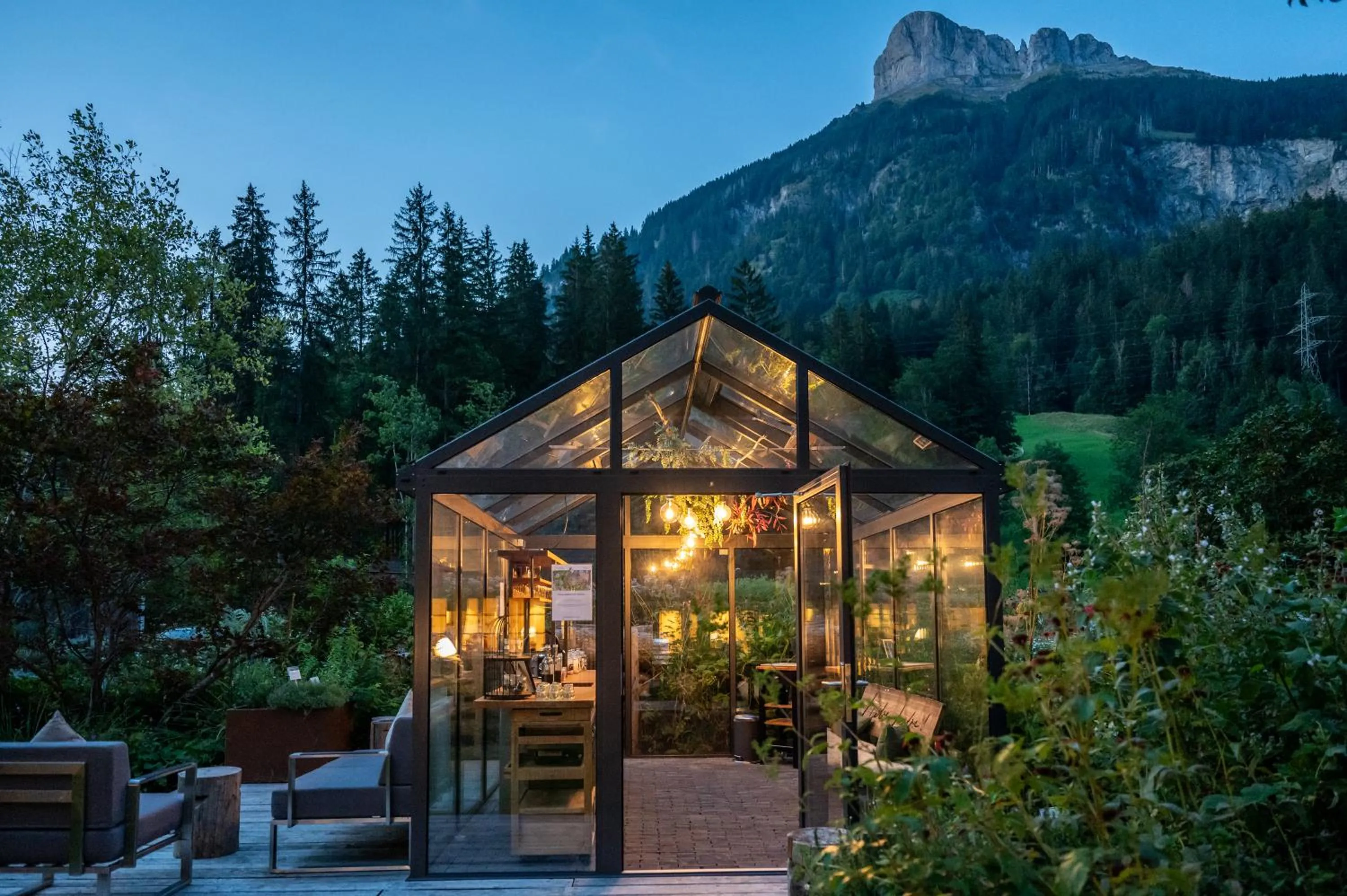 Garden in Hotel Kemmeriboden-Bad AG