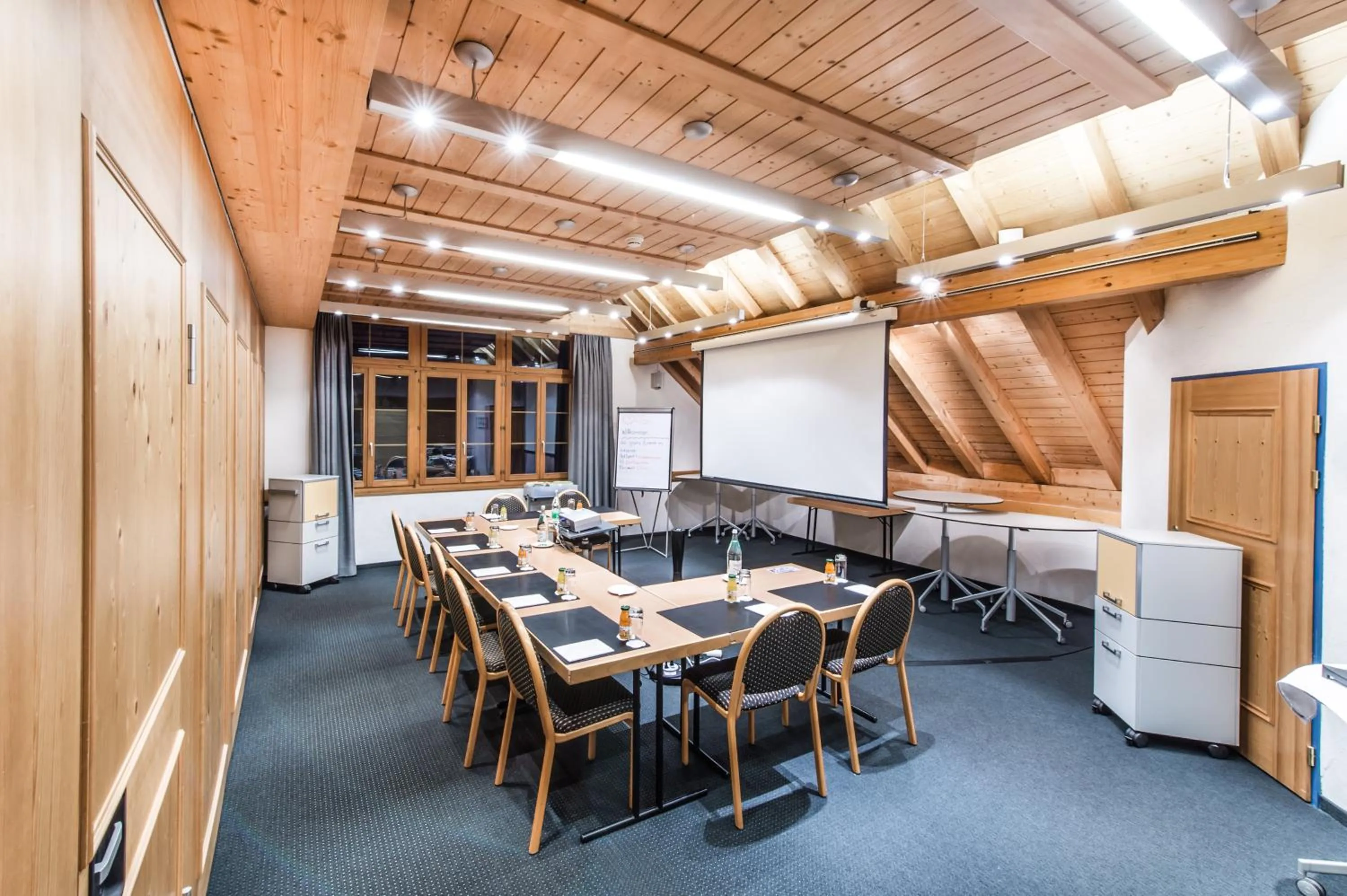 Business facilities in Hotel Kemmeriboden-Bad AG