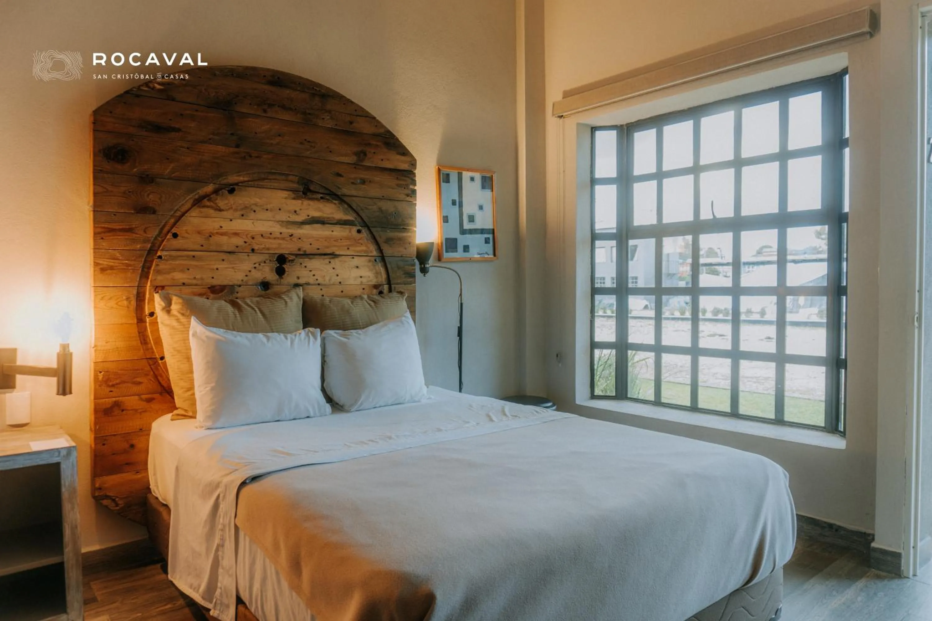 Bed in Hotel Rocaval San Cristóbal de las Casas