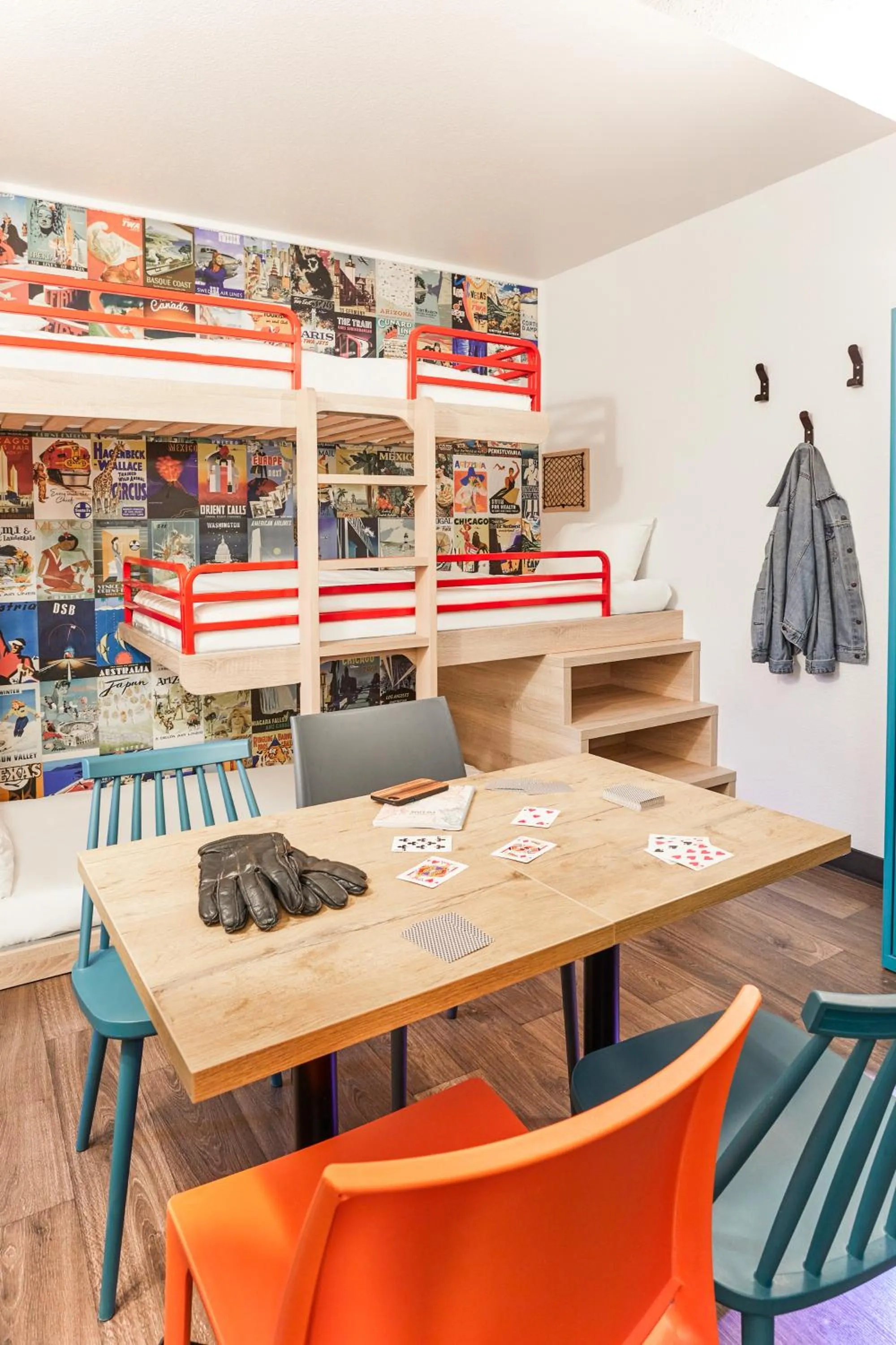 bunk bed in hotelF1 Antibes Sophia Antipolis