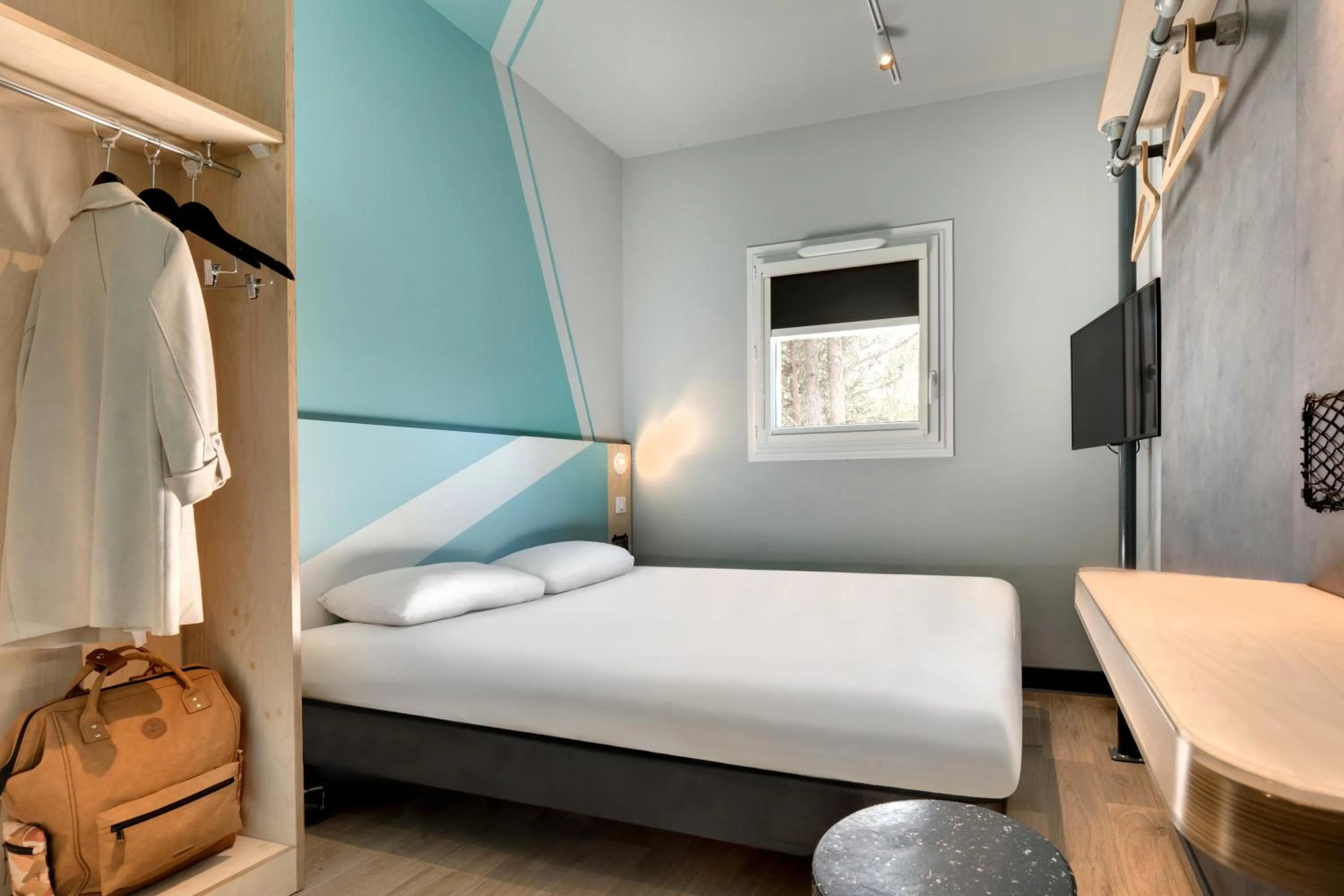 Photo of the whole room, Bed in Hotel Ibis Budget Montpellier Centre Millenaire -