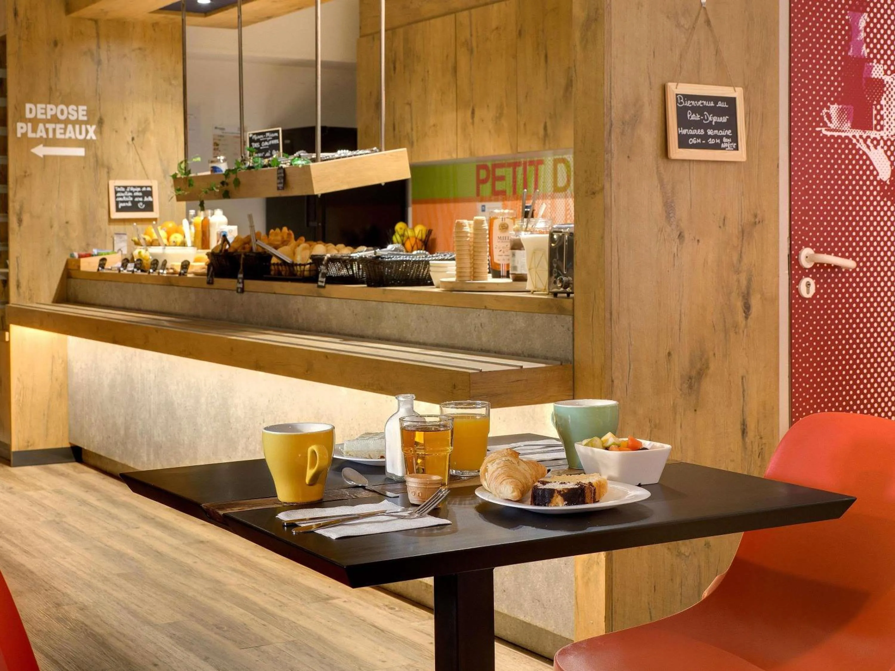 Breakfast in Hotel Ibis Budget Montpellier Centre Millenaire -