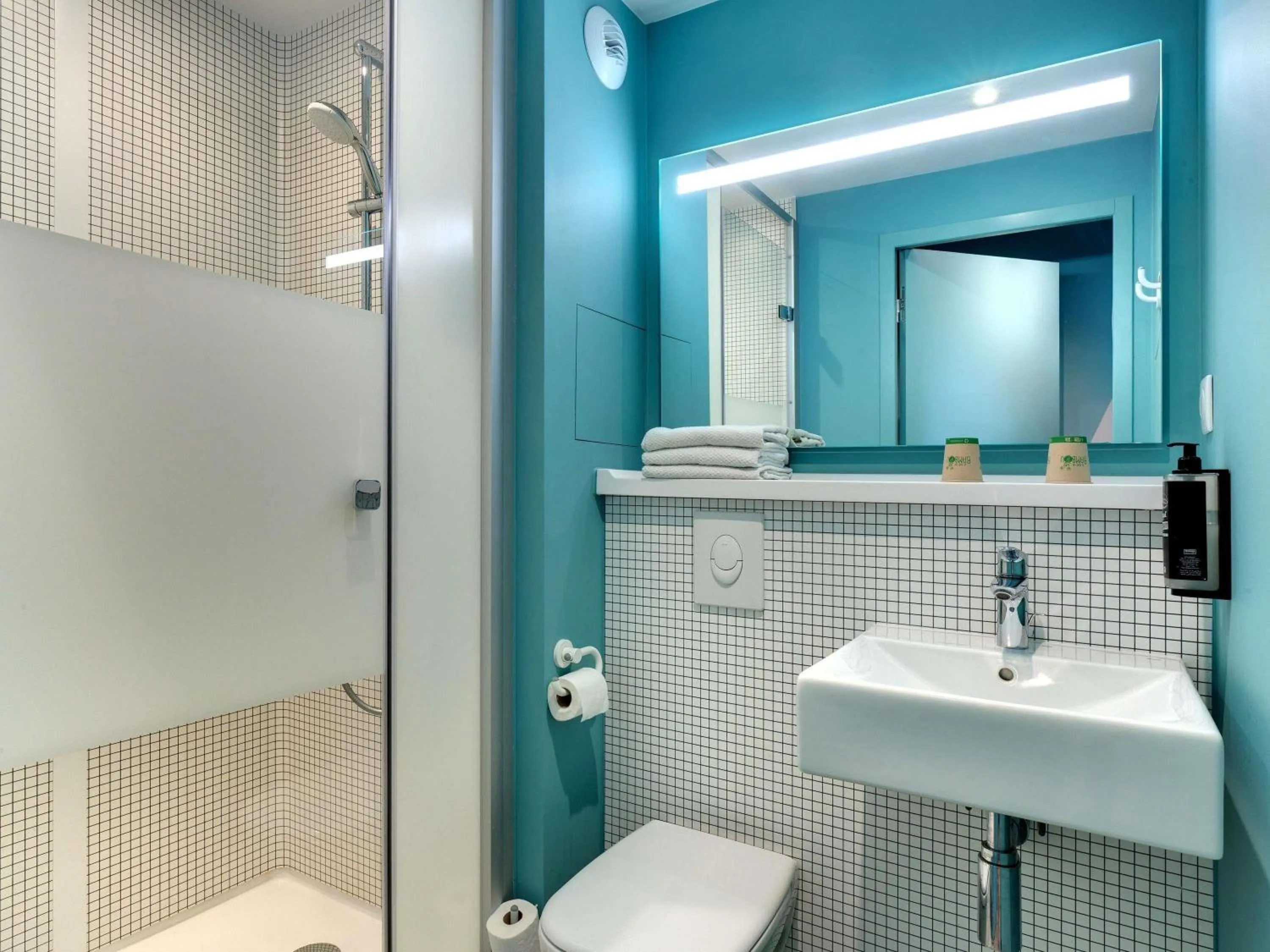 Bedroom in Hotel Ibis Budget Montpellier Centre Millenaire -