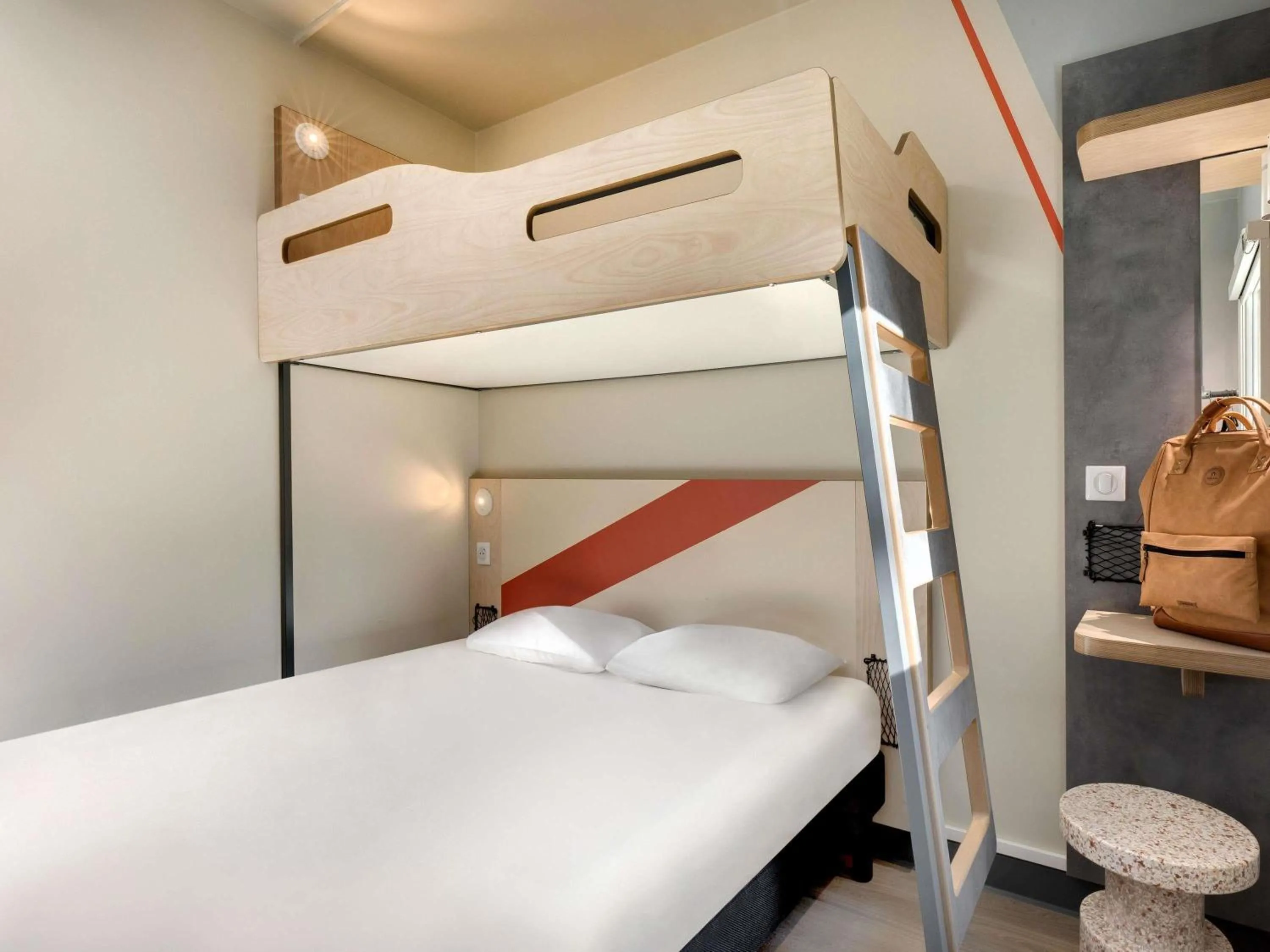 Bedroom, Bed in Hotel Ibis Budget Montpellier Centre Millenaire -