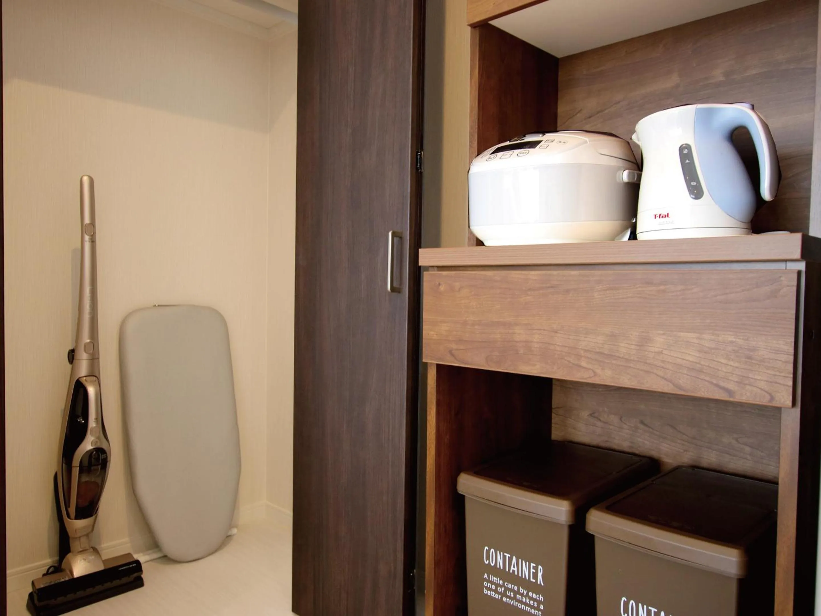 Photo of the whole room in Sunset Resort Mihama -SEVEN Hotels and Resorts-