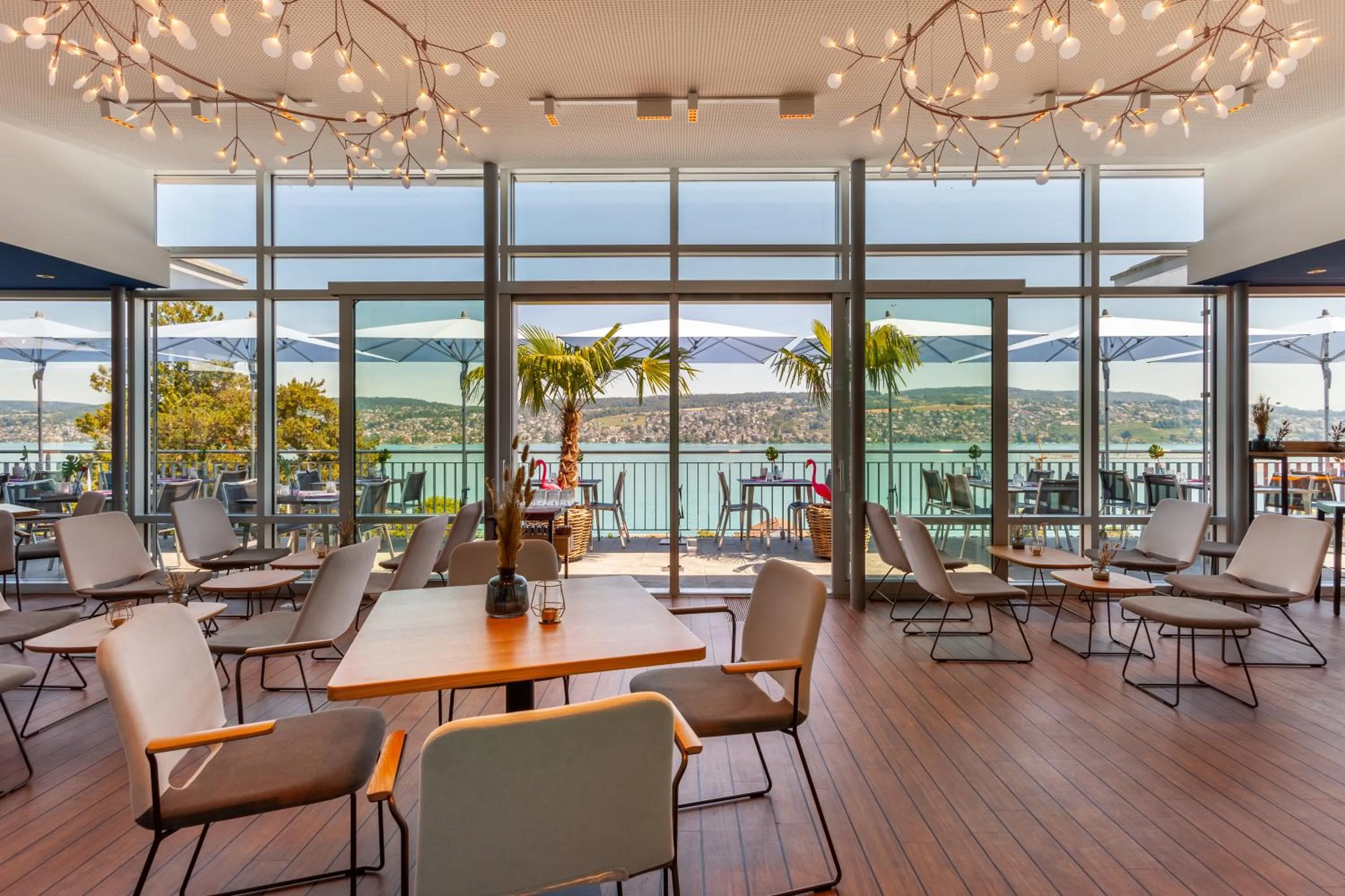 Restaurant/places to eat in Sedartis Swiss Quality Hotel