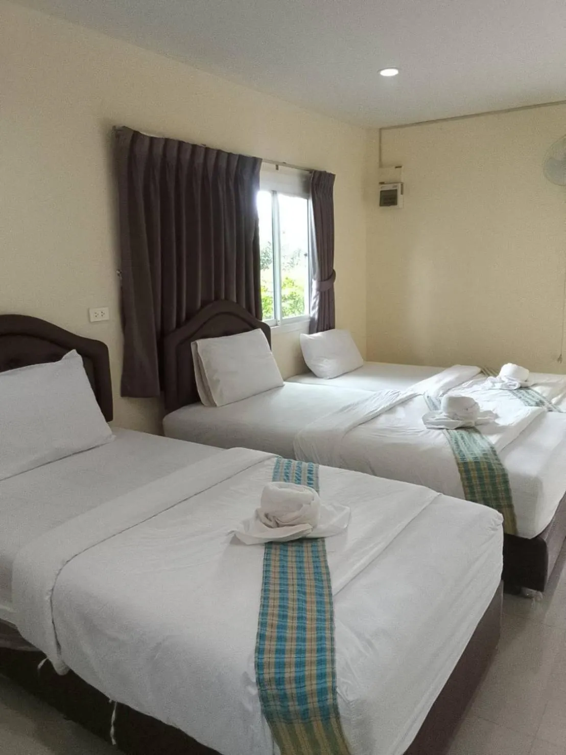 Bed in Sripiamsuk Resort Bangkok
