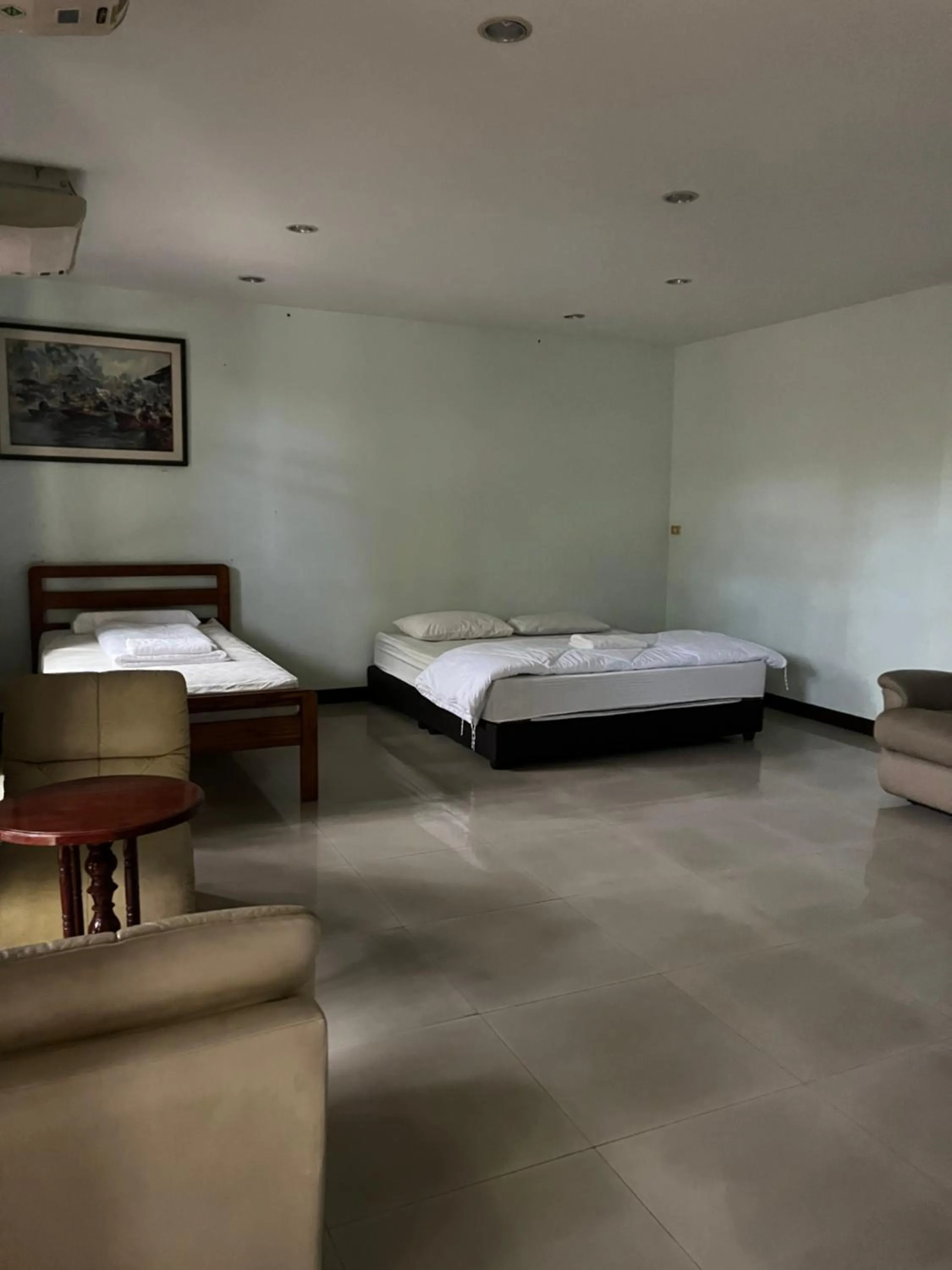 Bed in Sripiamsuk Resort Bangkok