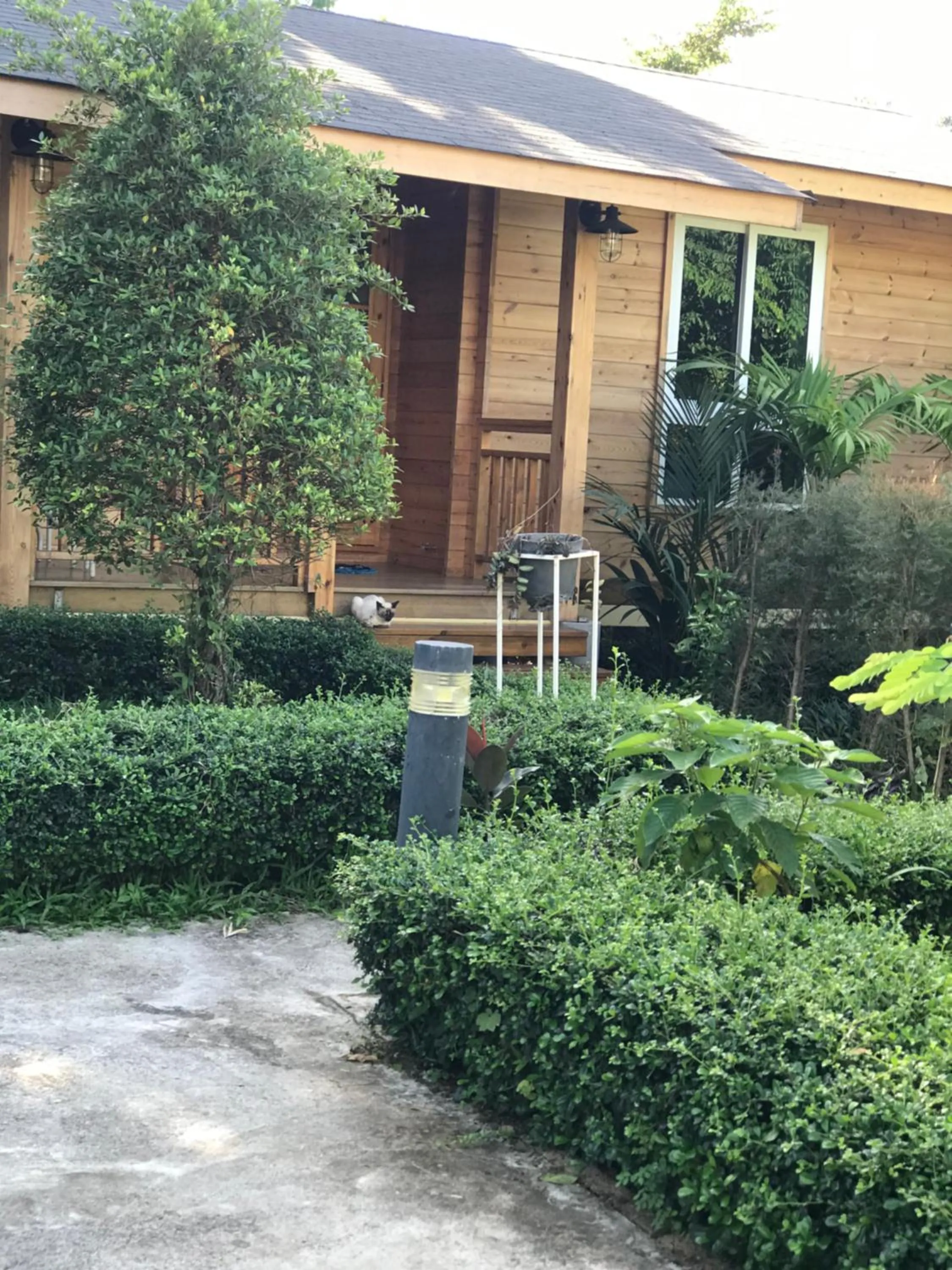Property building in Sripiamsuk Resort Bangkok
