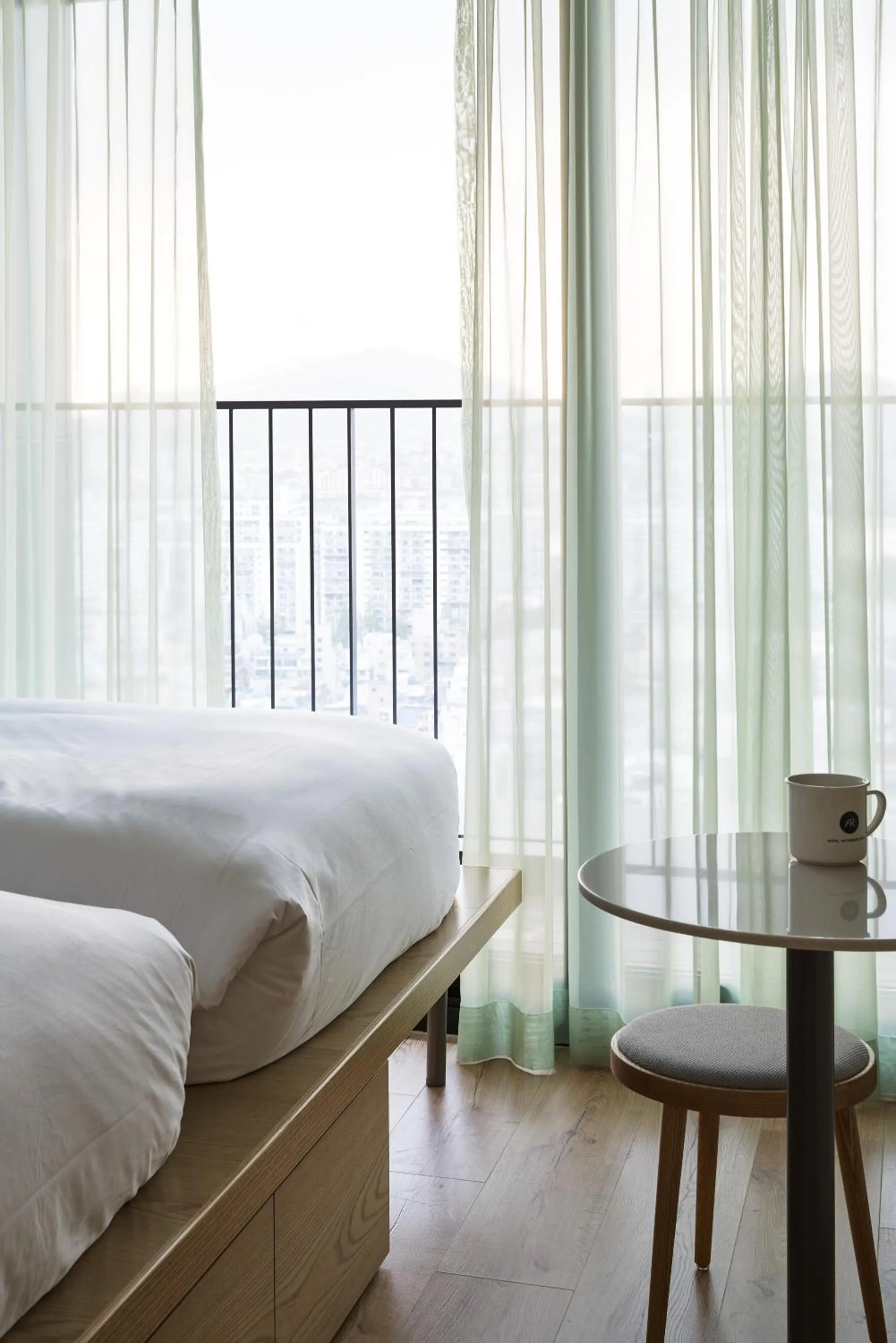 Property building, Bed in HOTEL ANTEROOM SEOUL