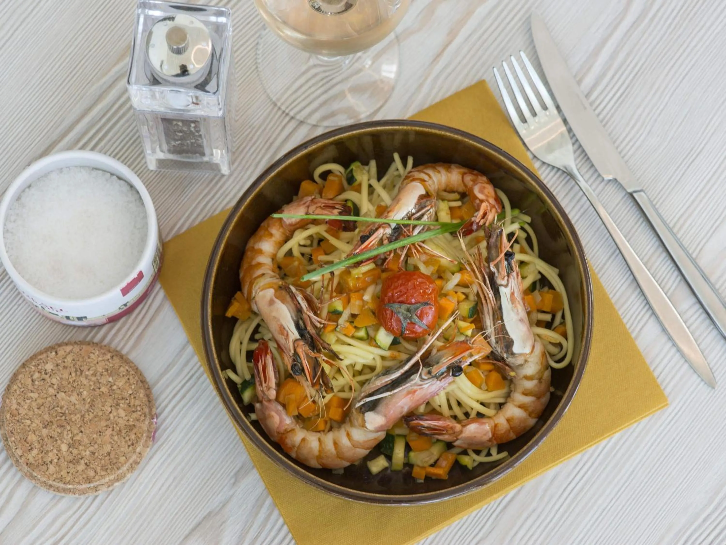 Restaurant/places to eat in ibis budget Pertuis Portes du Luberon