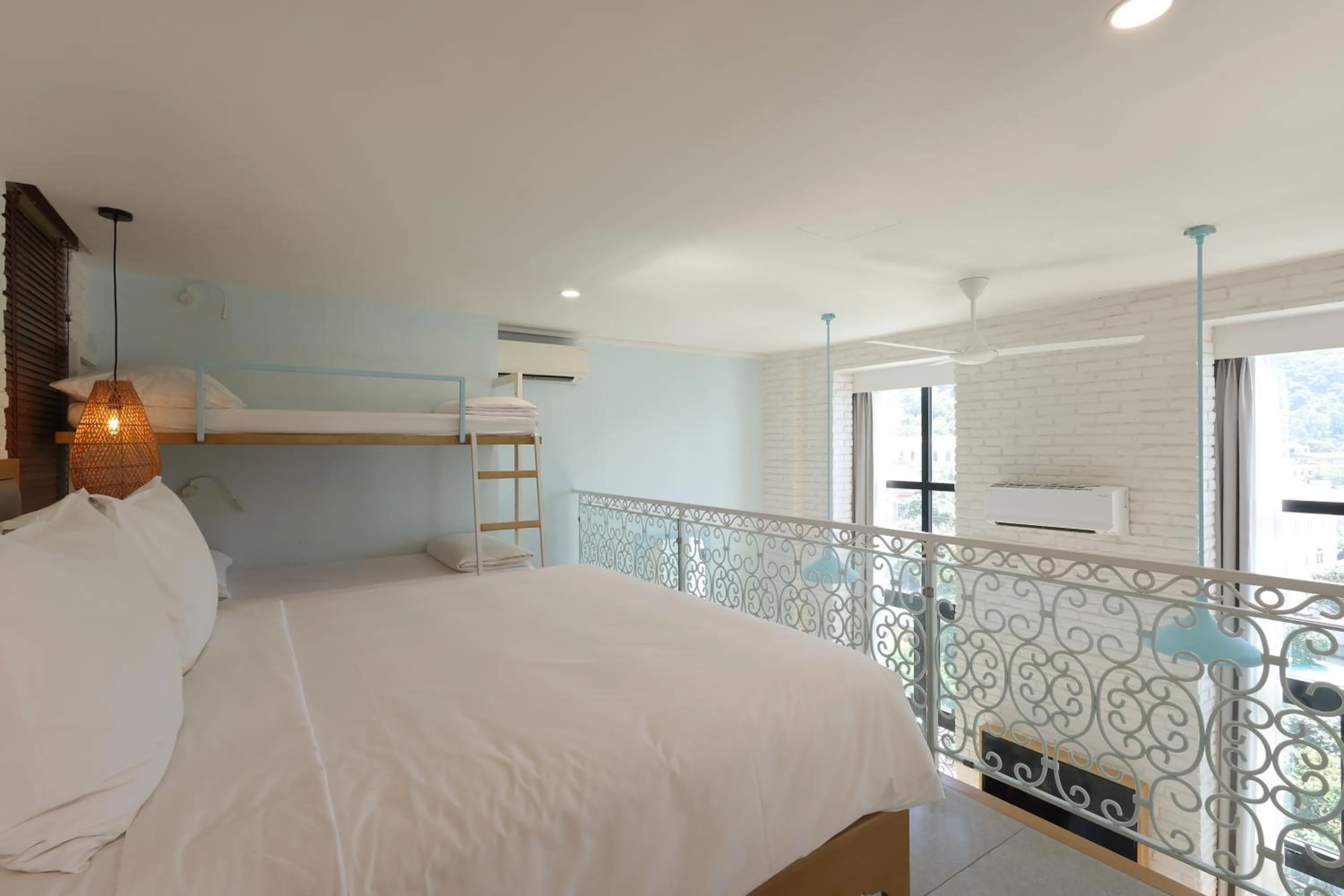 Bed in Skool Plus Vung Tau