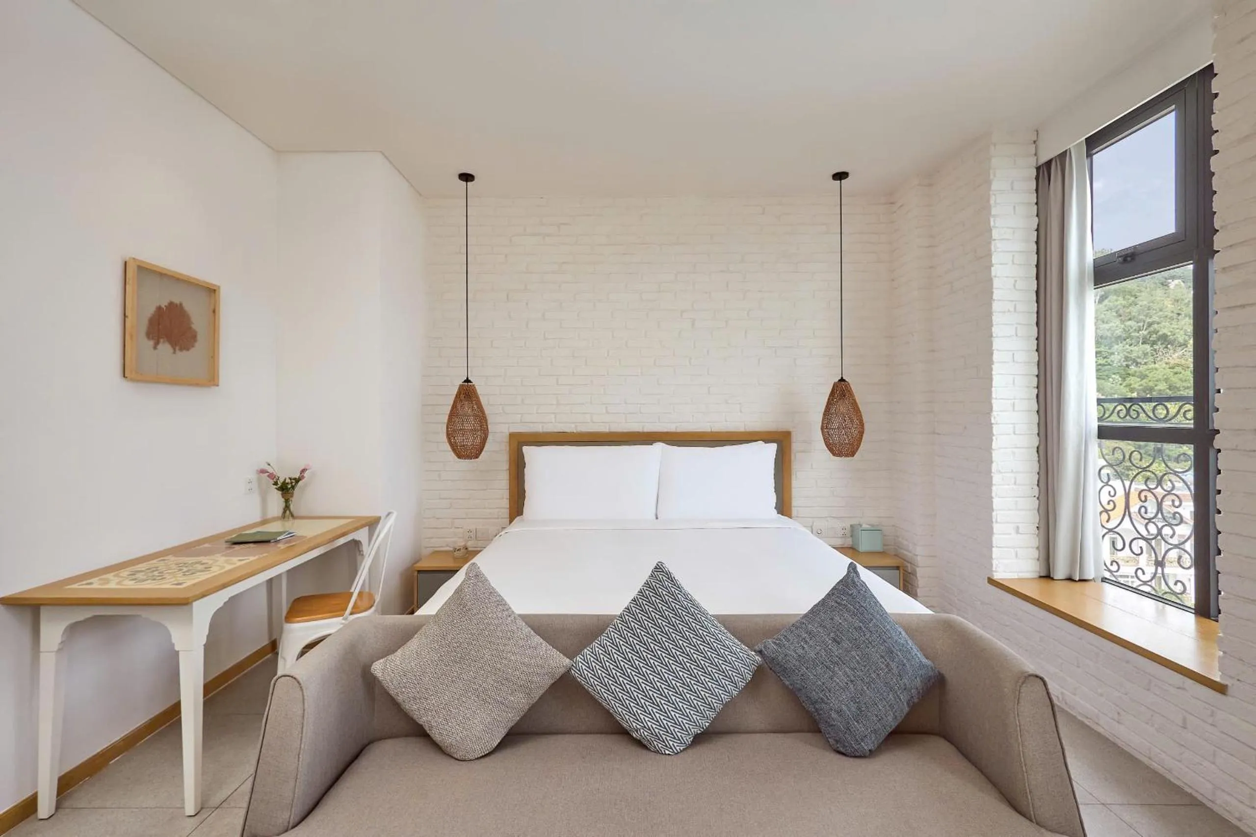 Bed in Skool Plus Vung Tau