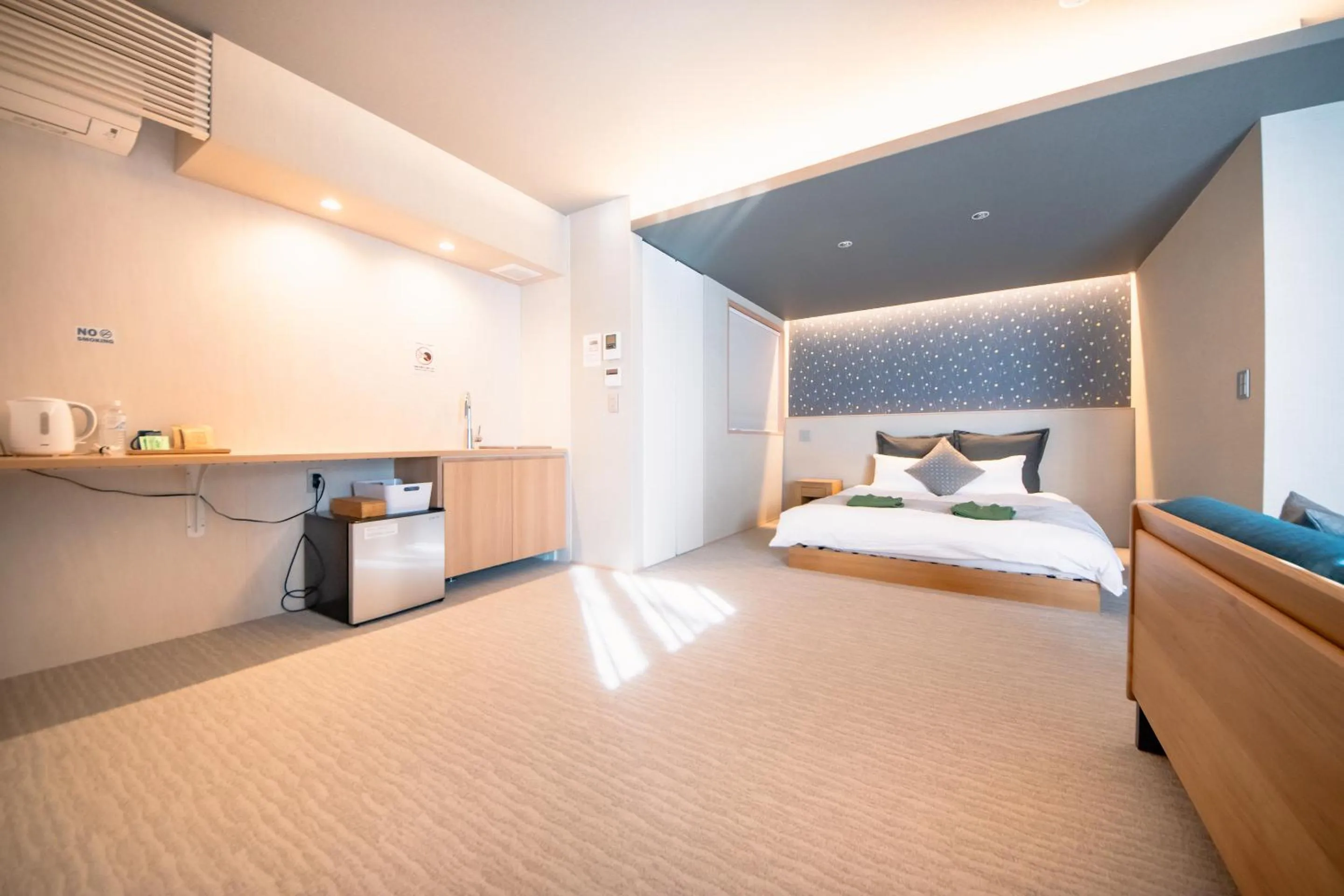 Bedroom, Bed in Hotel Rokune