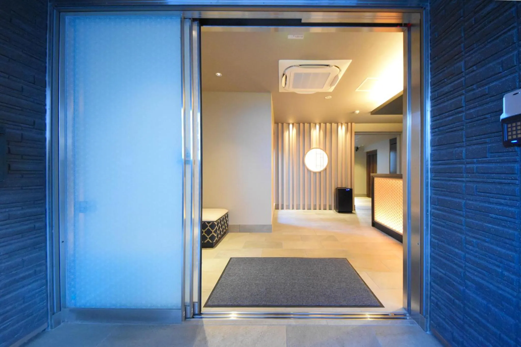 Facade/entrance in Hotel Rokune