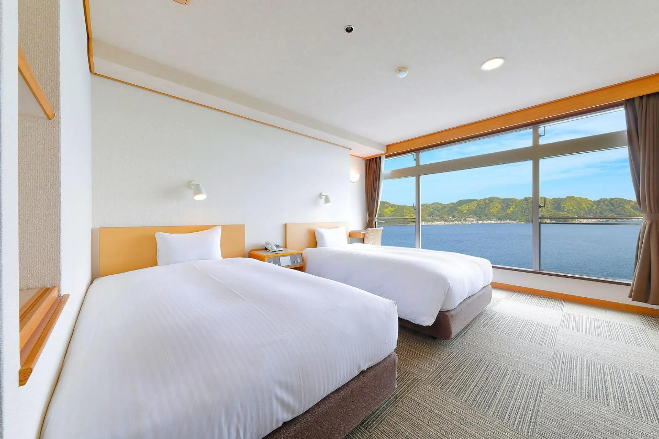 Photo of the whole room, Bed in Ooedo Onsen Monogatari Nanki Kushimoto