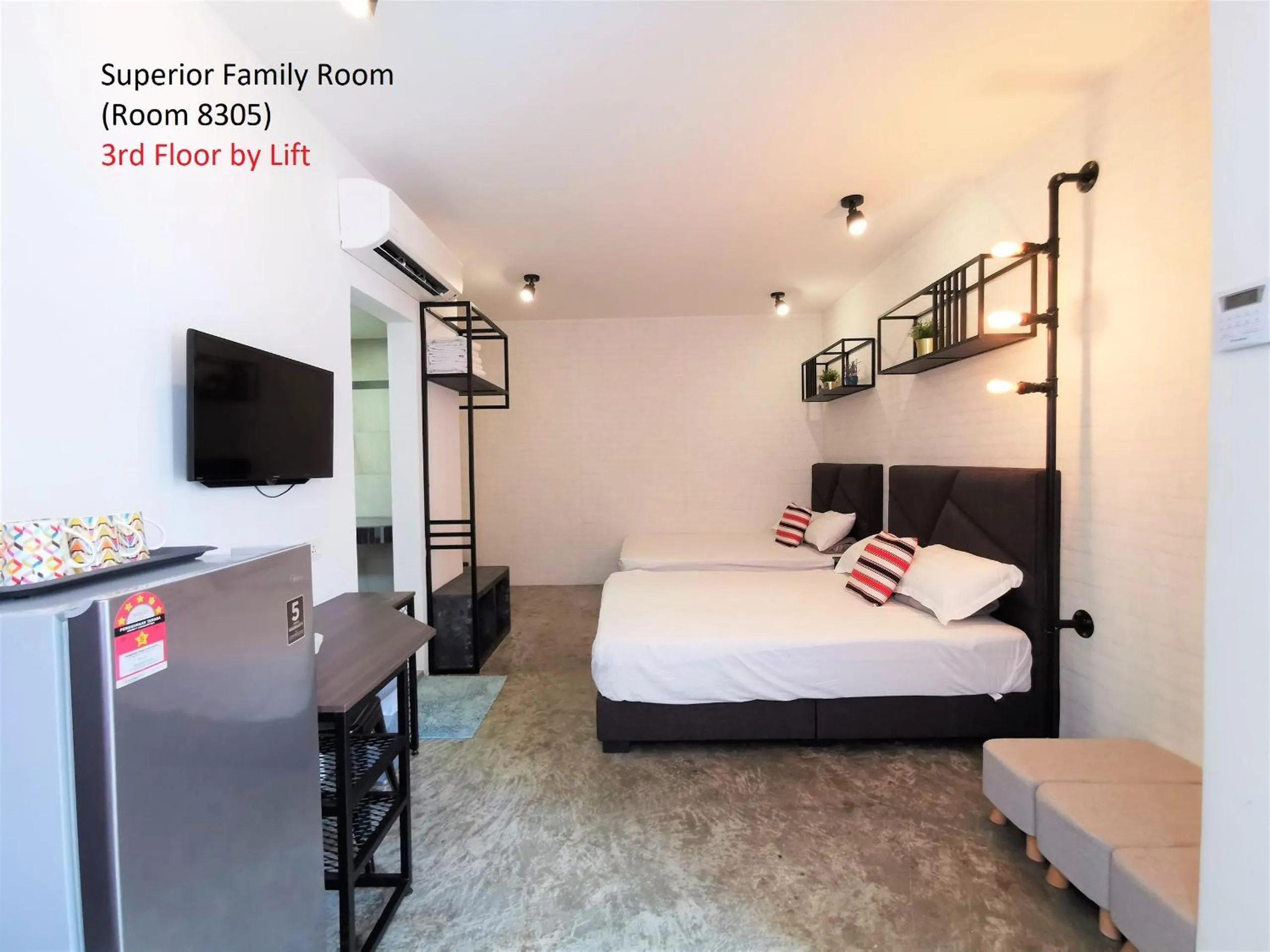 Bed in Mwv Family Suite Room