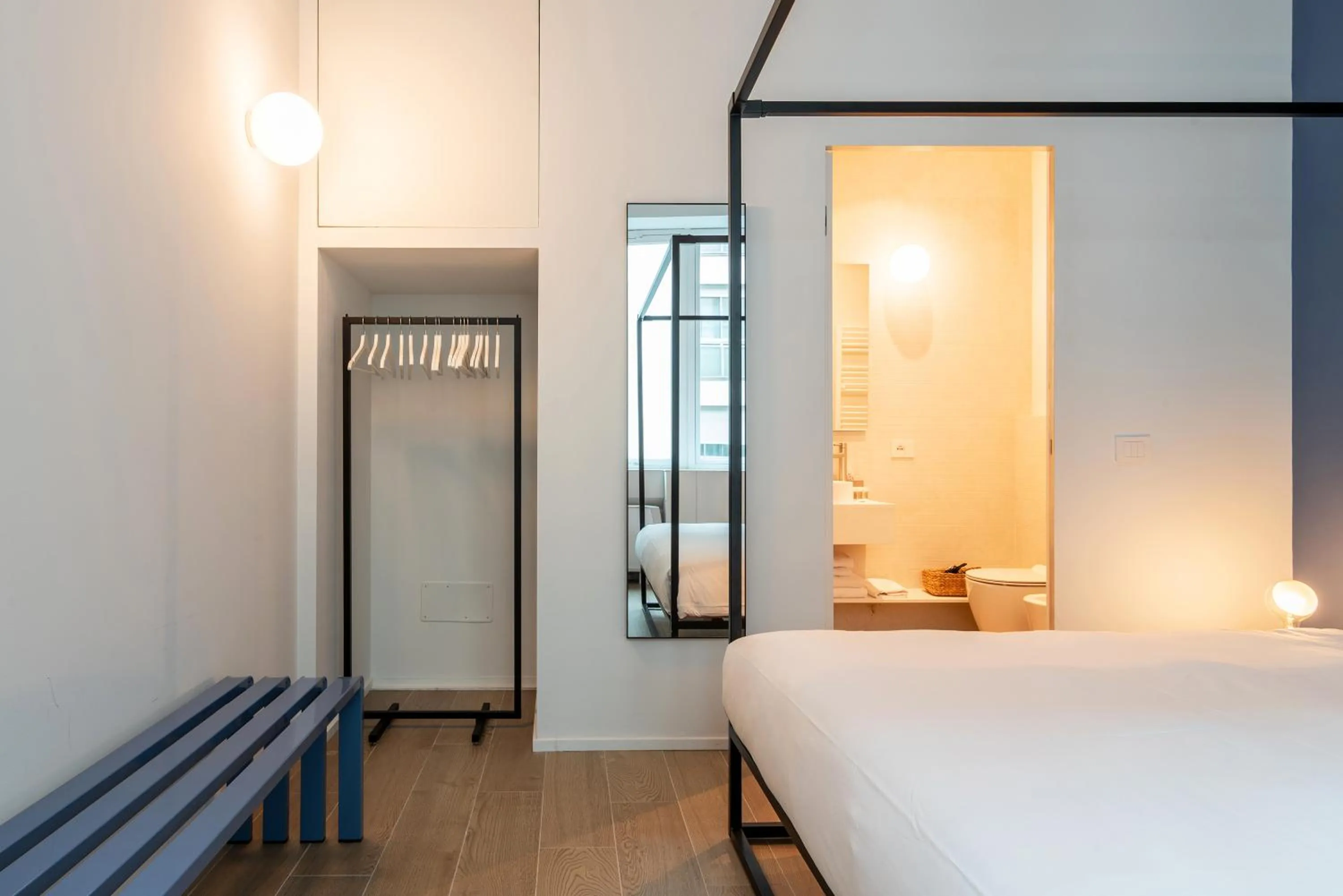 Bed in easyhomes-City Centre Suites