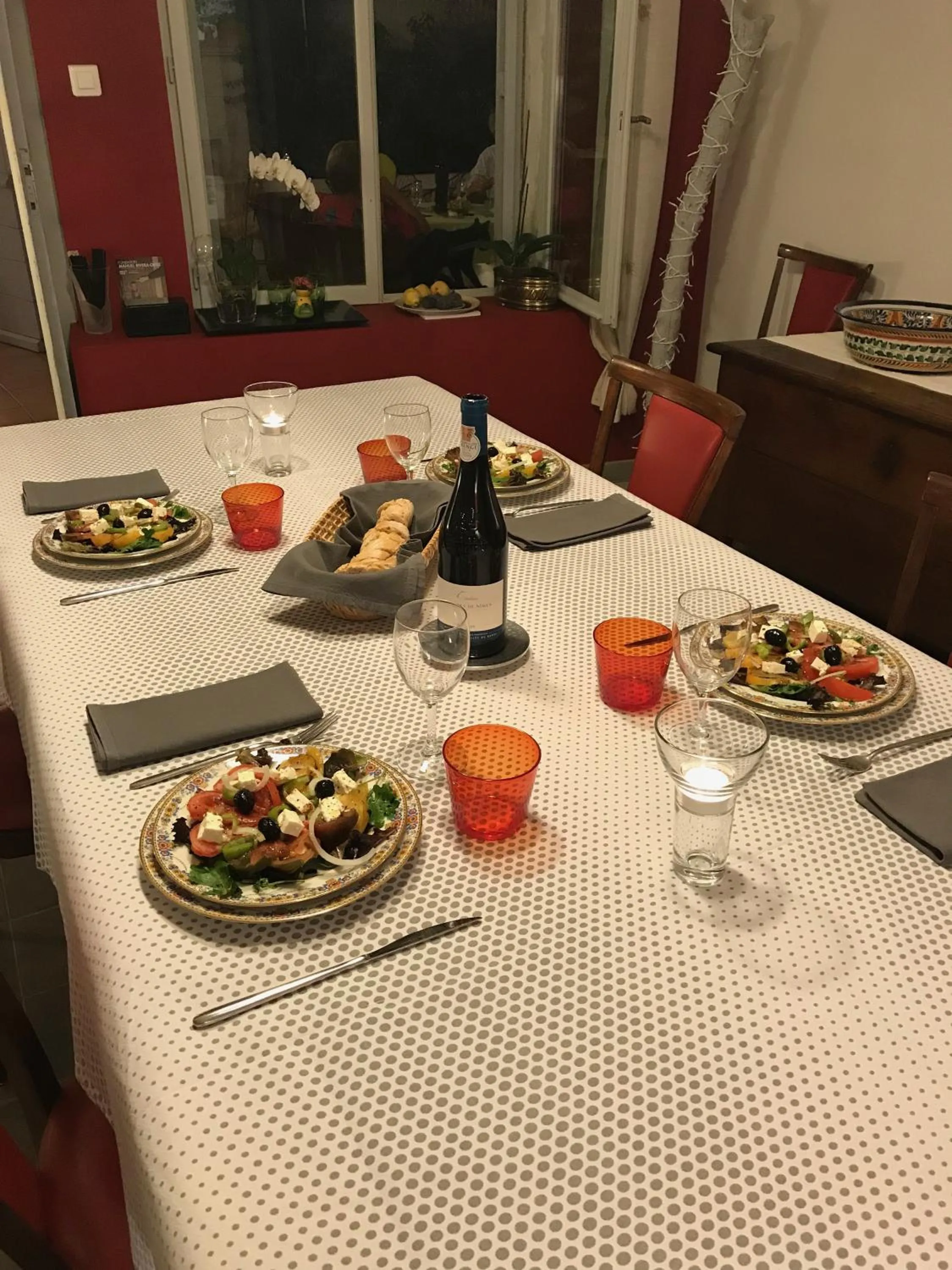 Dinner in Couleurs De Camargue