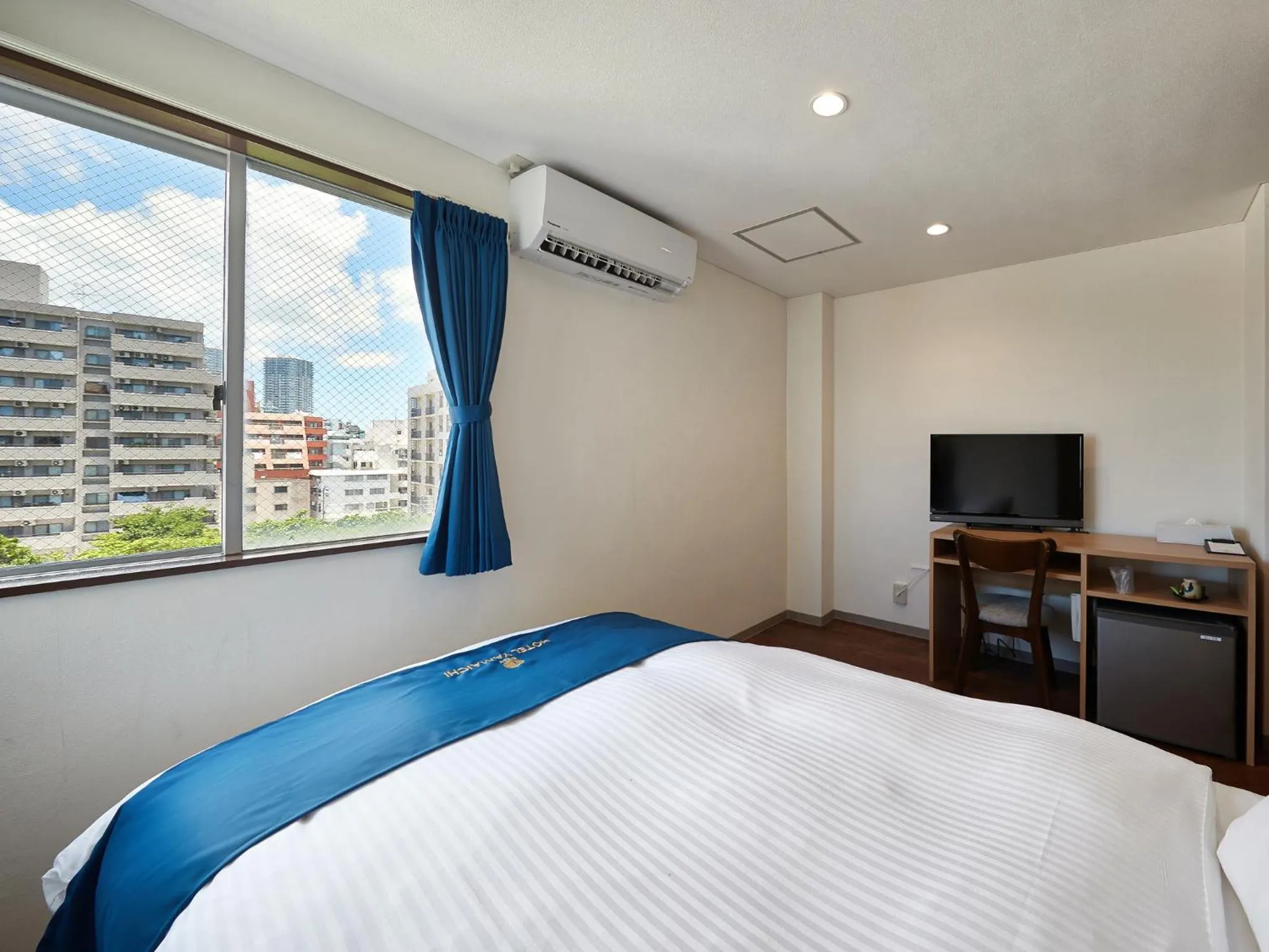 TV and multimedia, Bed in エナジックホテル山市 Enagic HOTEL YAMAICHI