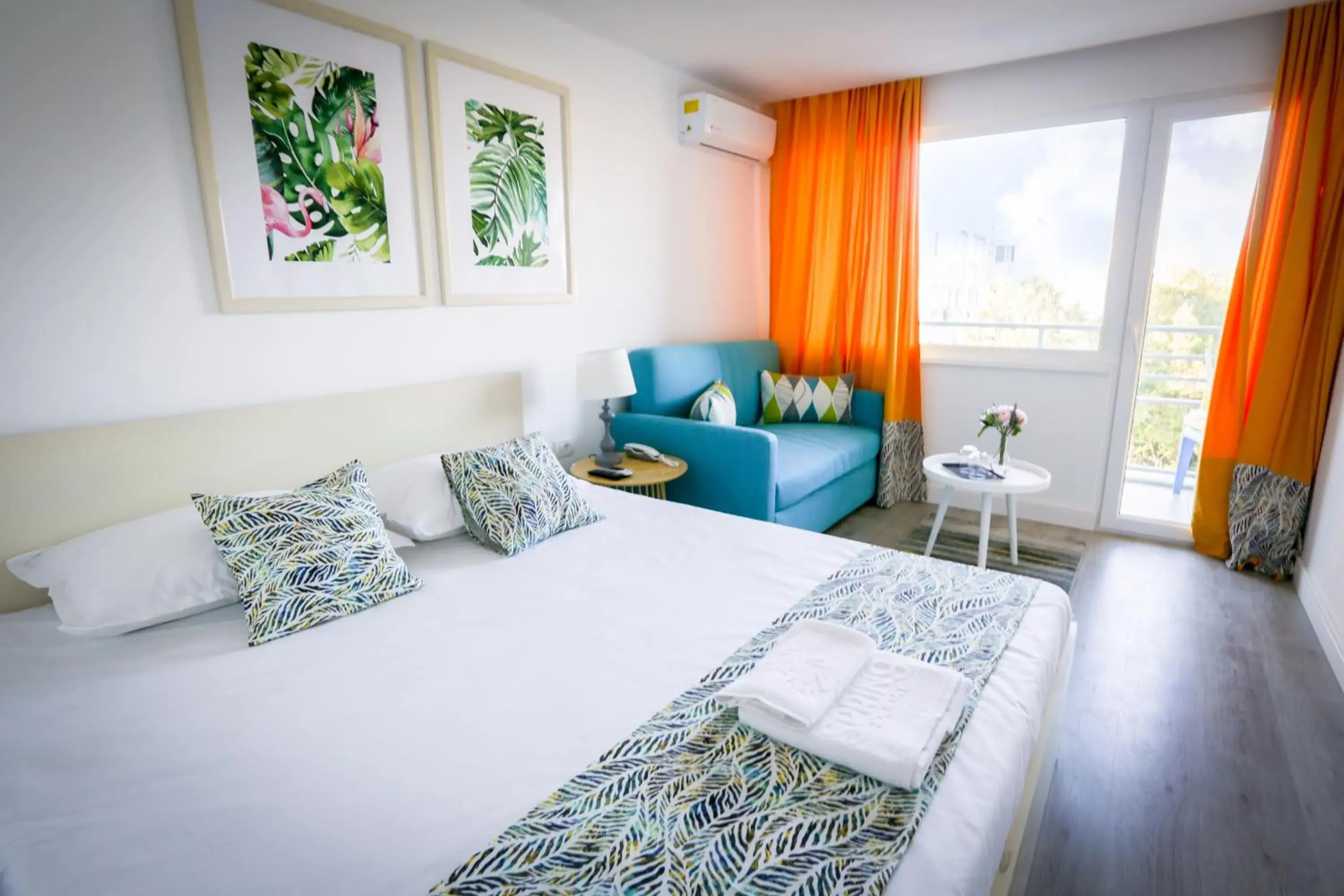 Spring Holiday Resort Spring Holiday Resort